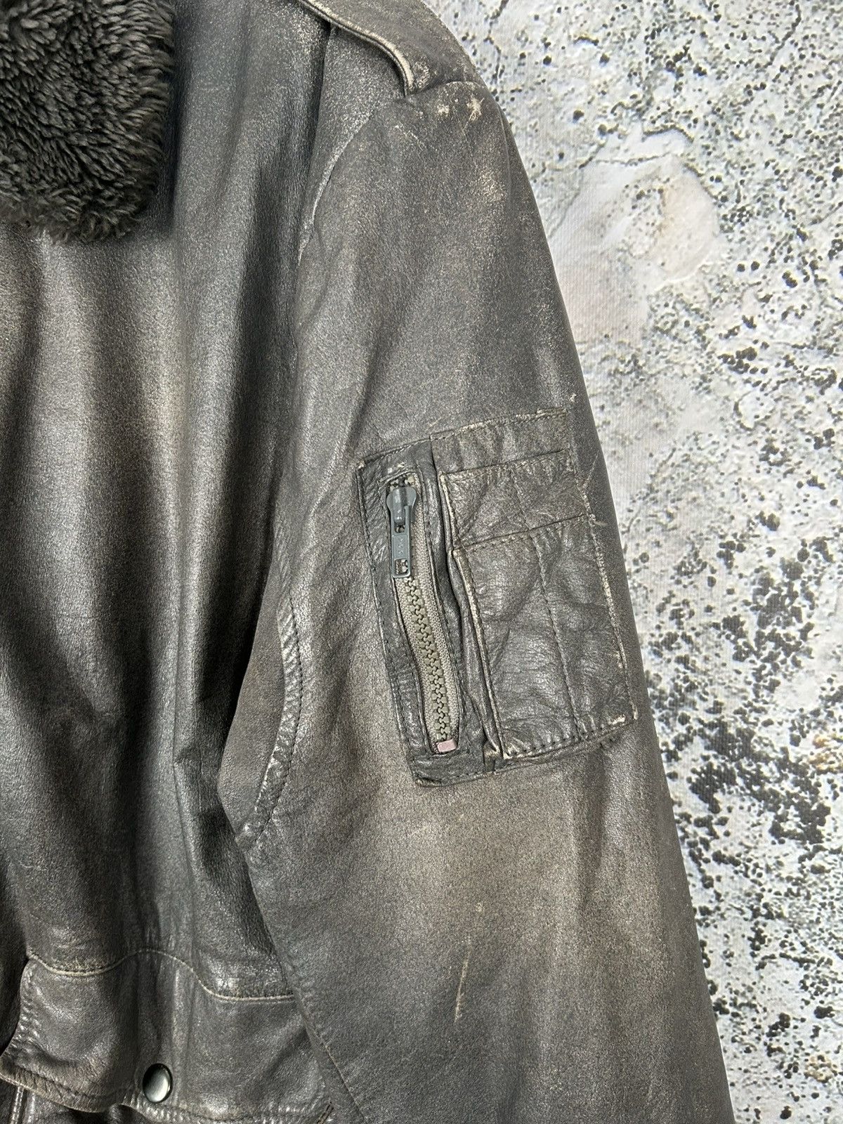 Genuine Leather Vintage Genuine Leather Jacket Avant Garde Archive Grunge Size US M / EU 48-50 / 2 - 4 Thumbnail