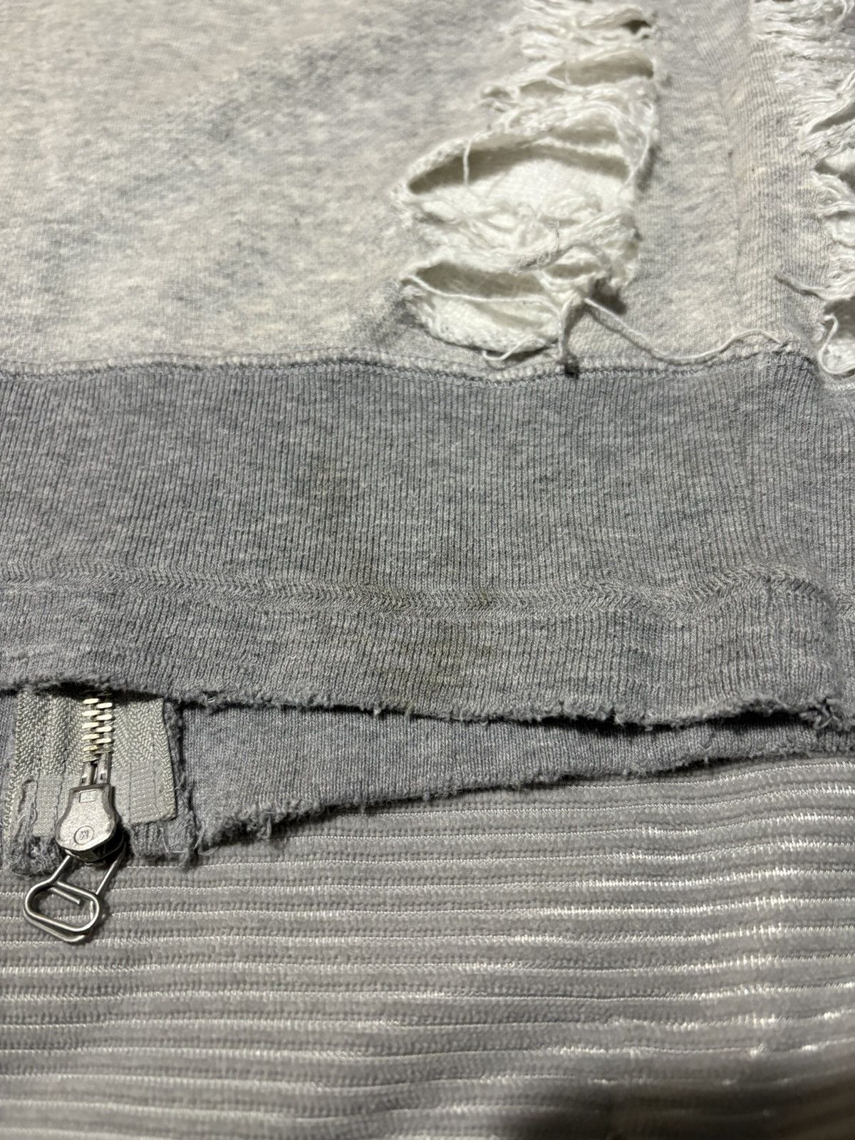 Maison MIHARA YASUHIRO S 46 Mihara Yasuhiro Distressed Zip Hoodie Jacket Gray vtg Size US S / EU 44-46 / 1 - 7 Thumbnail