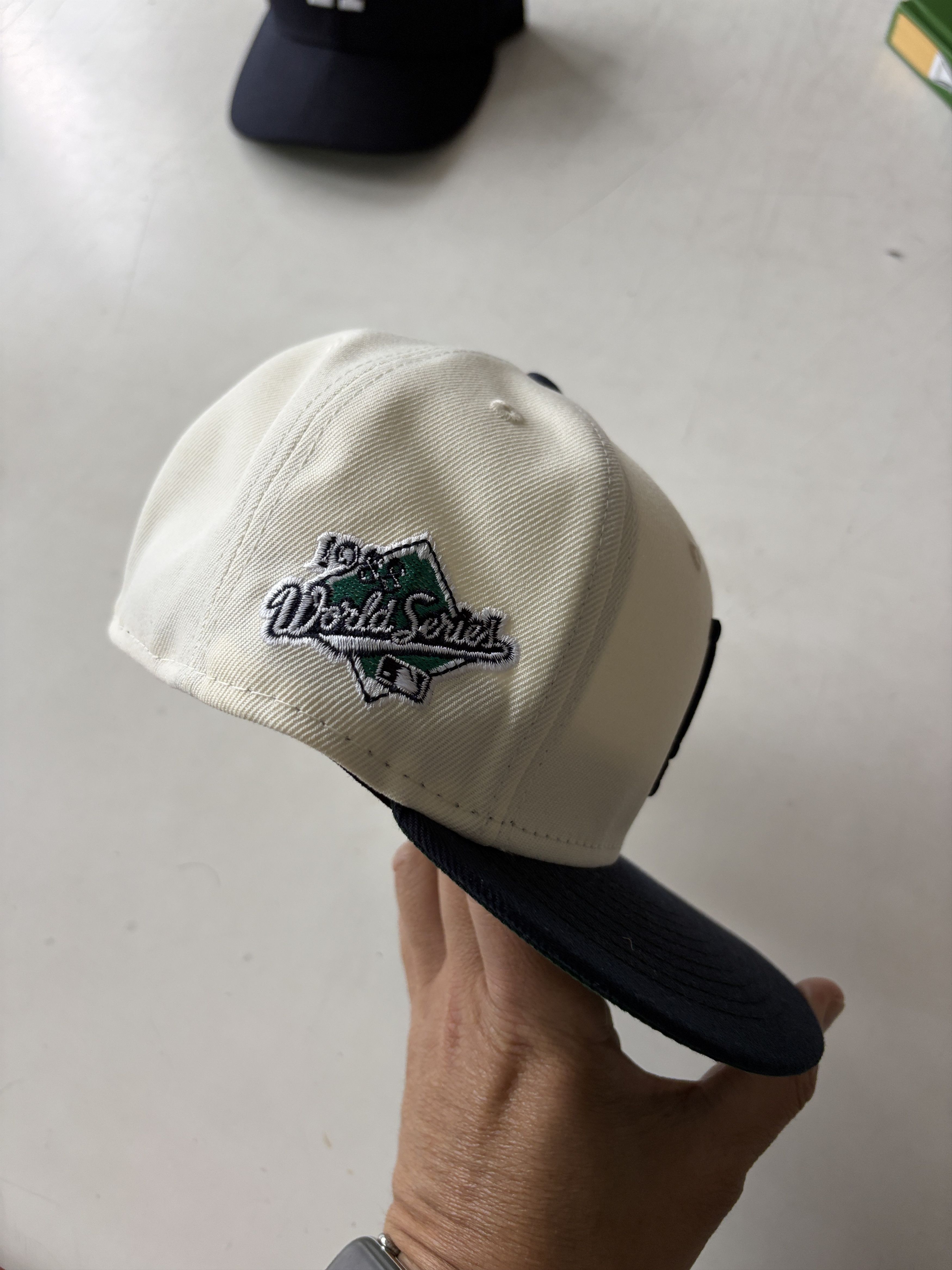 New Era New era 59fifty dodgers cream/navy 7 3/8 Size ONE SIZE - 2 Thumbnail