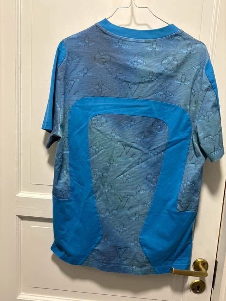 Louis Vuitton Lv2054 tee Size US M / EU 48-50 / 2 - 3 Thumbnail