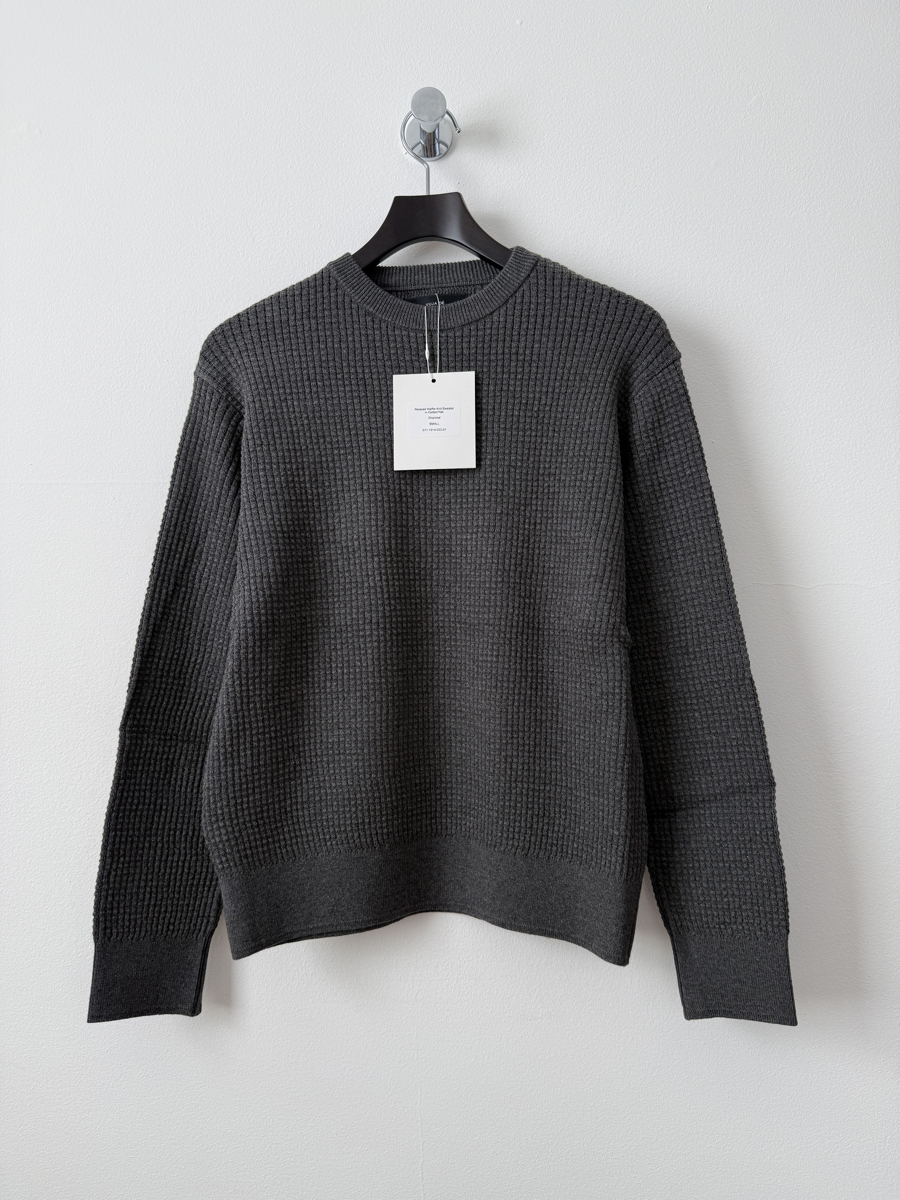 Vuja De Vujade Frank structured half-zip knit sweater in black