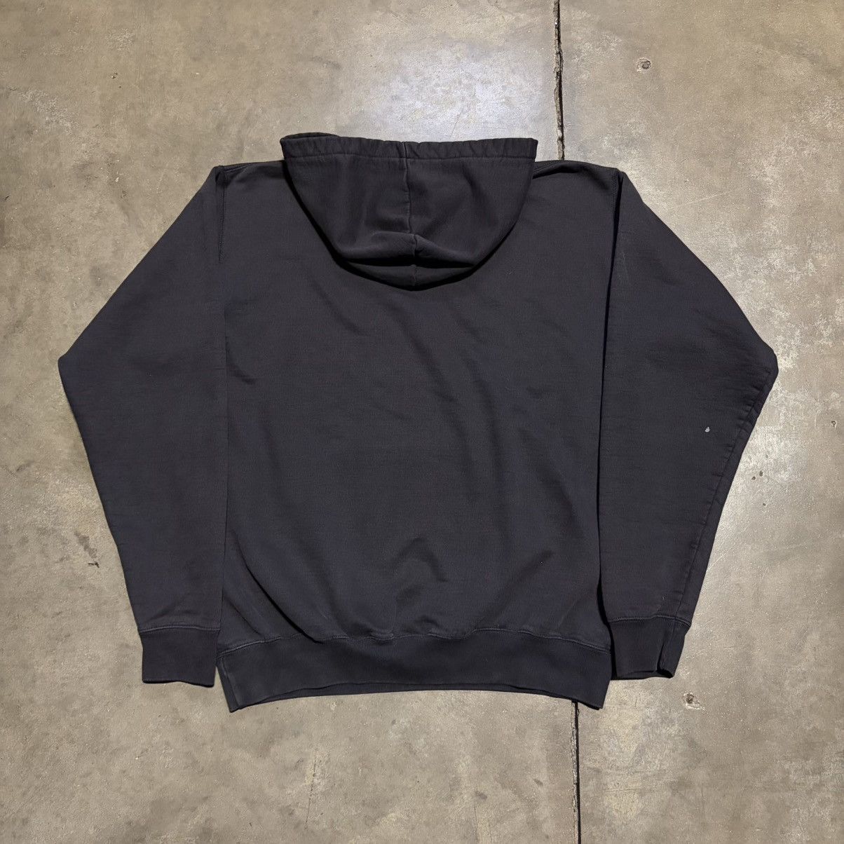 Carhartt Vintage Carhartt Hoodie Sweatshirt Faded Distressed 90s USA Size US L / EU 52-54 / 3 - 8 Thumbnail