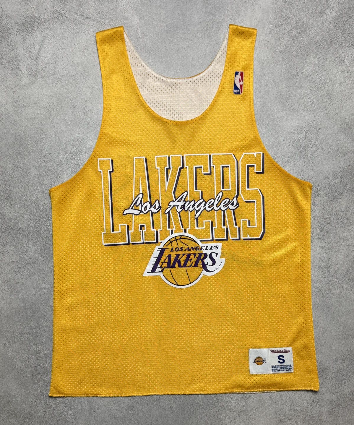 Mitchell & Ness Los Angeles Lakers Mitchell Ness NBA Jersey Reversible Size US S / EU 44-46 / 1 - 1 Thumbnail