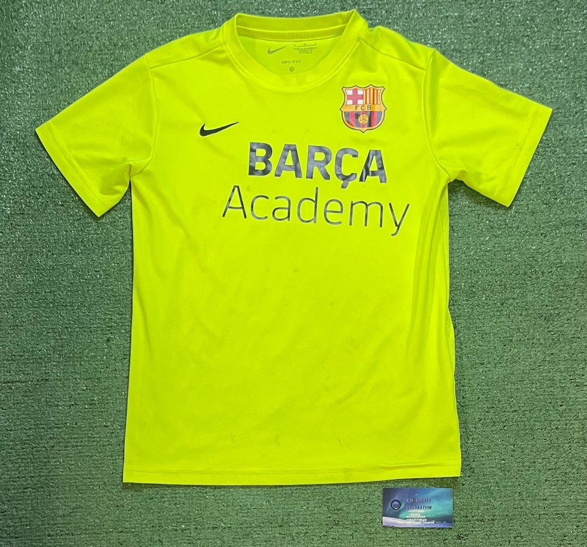 Nike Nike BARCA Academy FC Barcelona yellow jersey Size US L / EU 52-54 / 3 - 1 Thumbnail