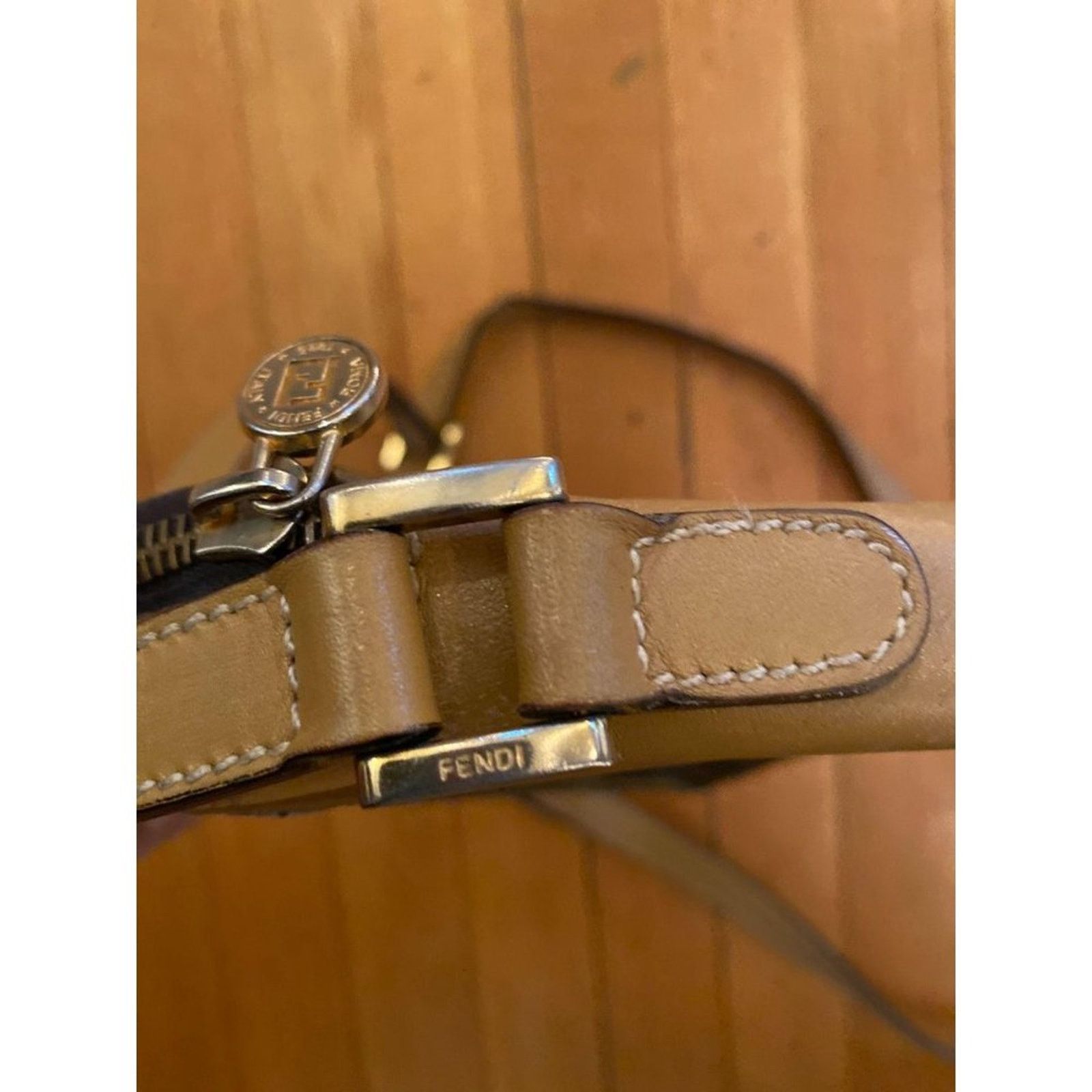 Fendi Fendi Stripe Leather Crossbody Handbag Size ONE SIZE - 5 Thumbnail