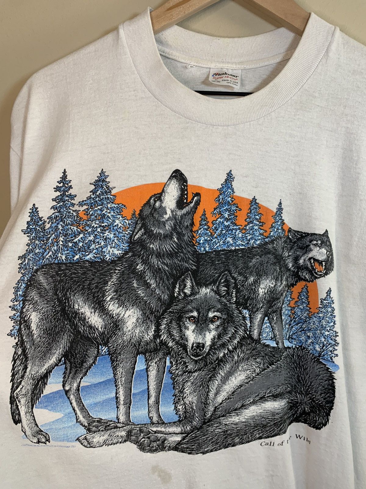 Vintage *RARE* Vintage 80’s Call Of The Wild Wolves Wolf Art T-Shirt Size US XL / EU 56 / 4 - 2 Thumbnail