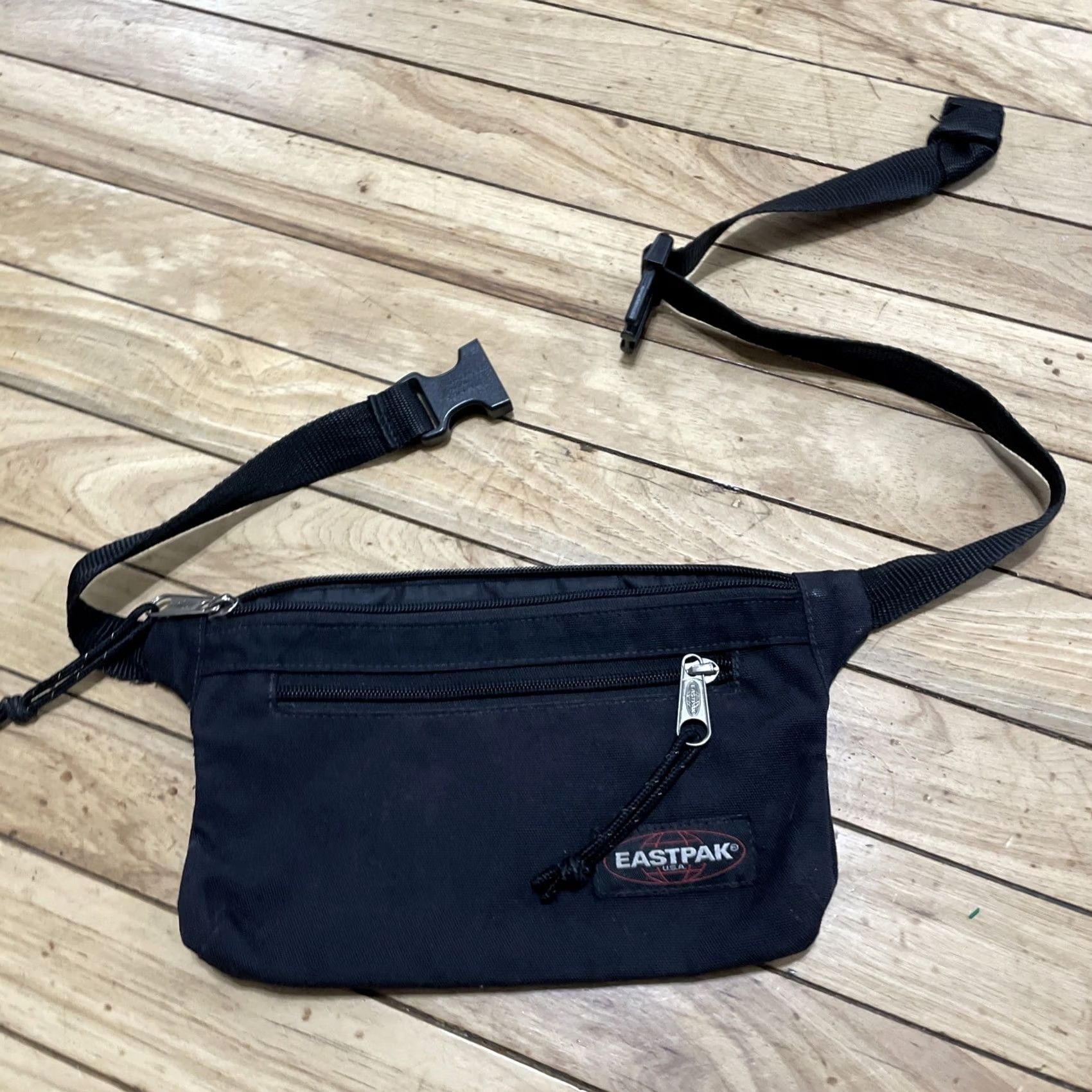 Eastpak Eastpak Vintage 1990s Fanny Pack Crossbody Bag USA Adjustable Strap Black 6x10 Size ONE SIZE - 2 Thumbnail