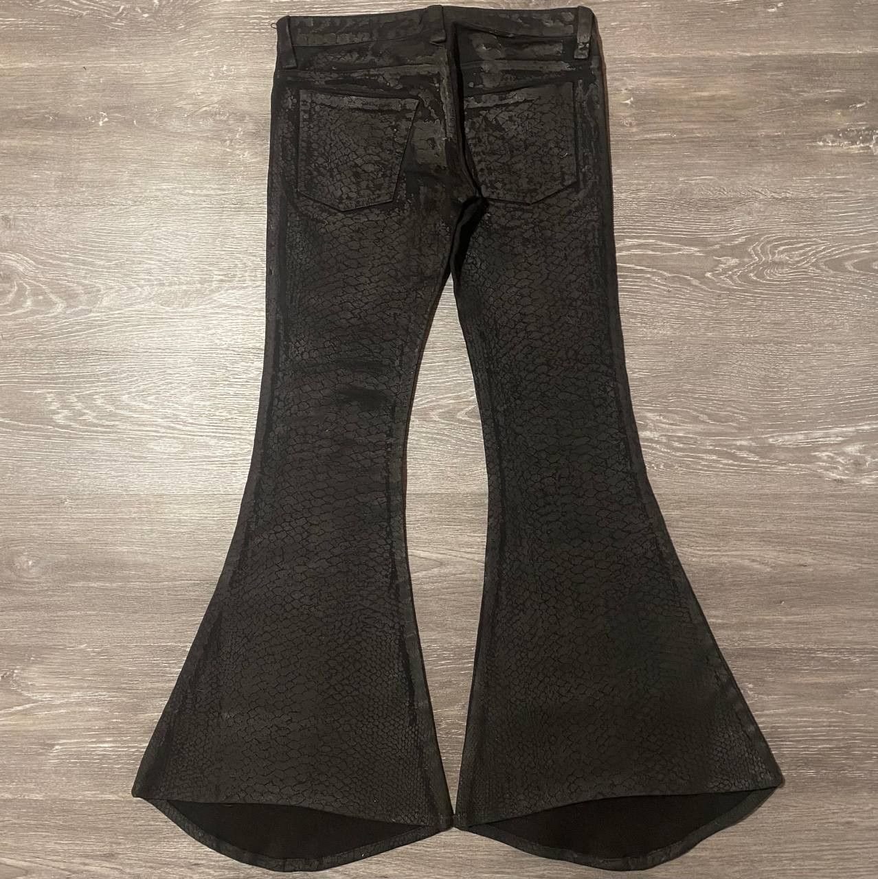If Six Was Nine IfSixWasNine “BLACK SCALE SBB 009FS” Snakeskin bell bottoms Size US 30 / EU 46 - 3 Thumbnail