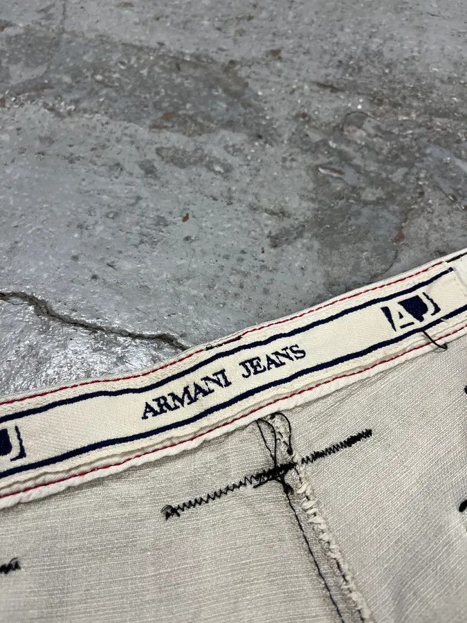 Armani 2000s Armani Tweed Light White Cozy Pants Size US 32 / EU 48 - 11 Thumbnail
