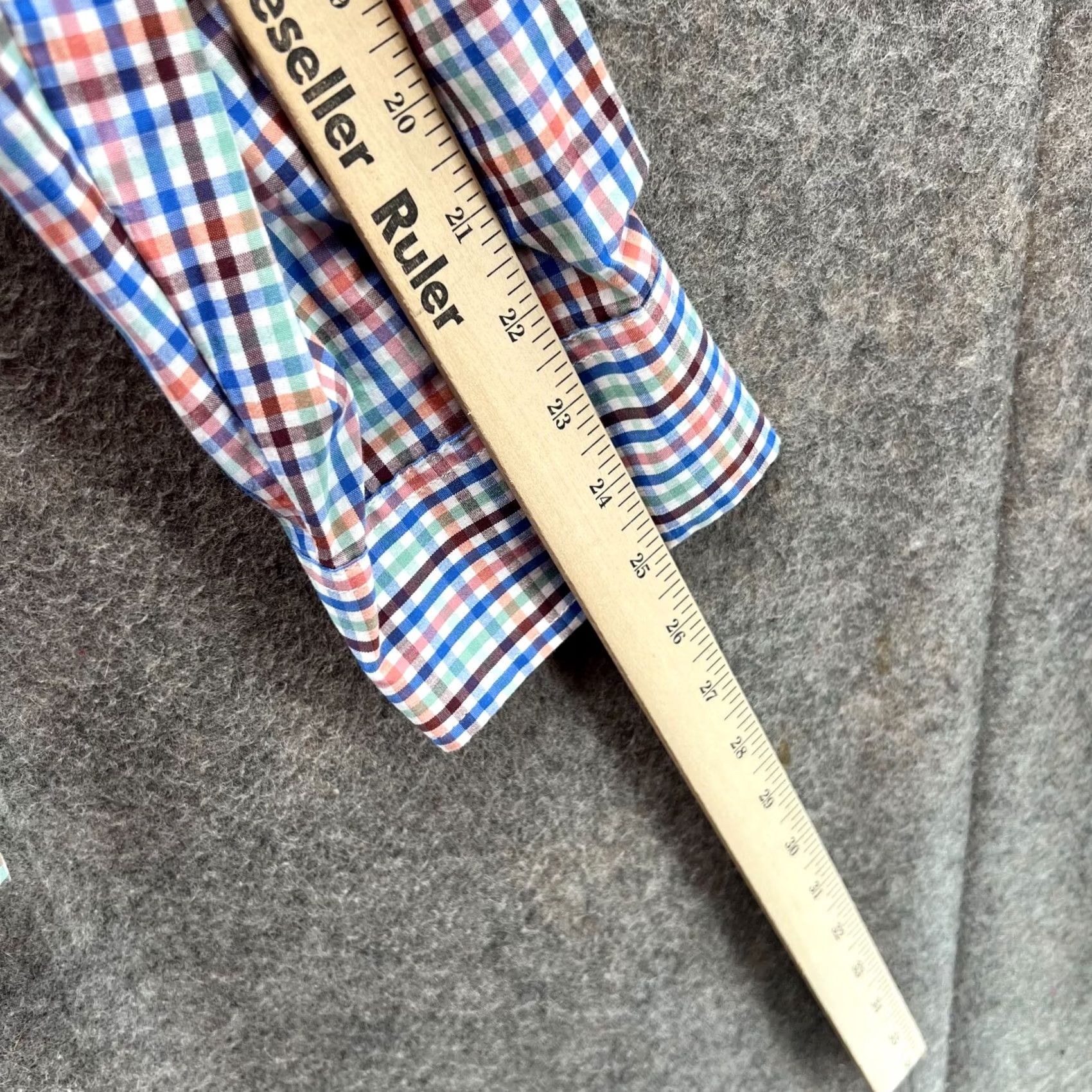 Izod VINTAGE Izod Shirt Men Large Blue Button-Down Non Iron Stretch Gingham Plaid Dress Shirt Size 42R - 5 Thumbnail