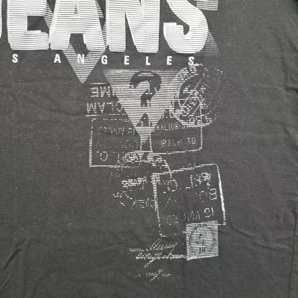 Guess Guess Shirt Mens Large Short Sleeve Casual Spell Out Logo Size US L / EU 52-54 / 3 - 5 Thumbnail