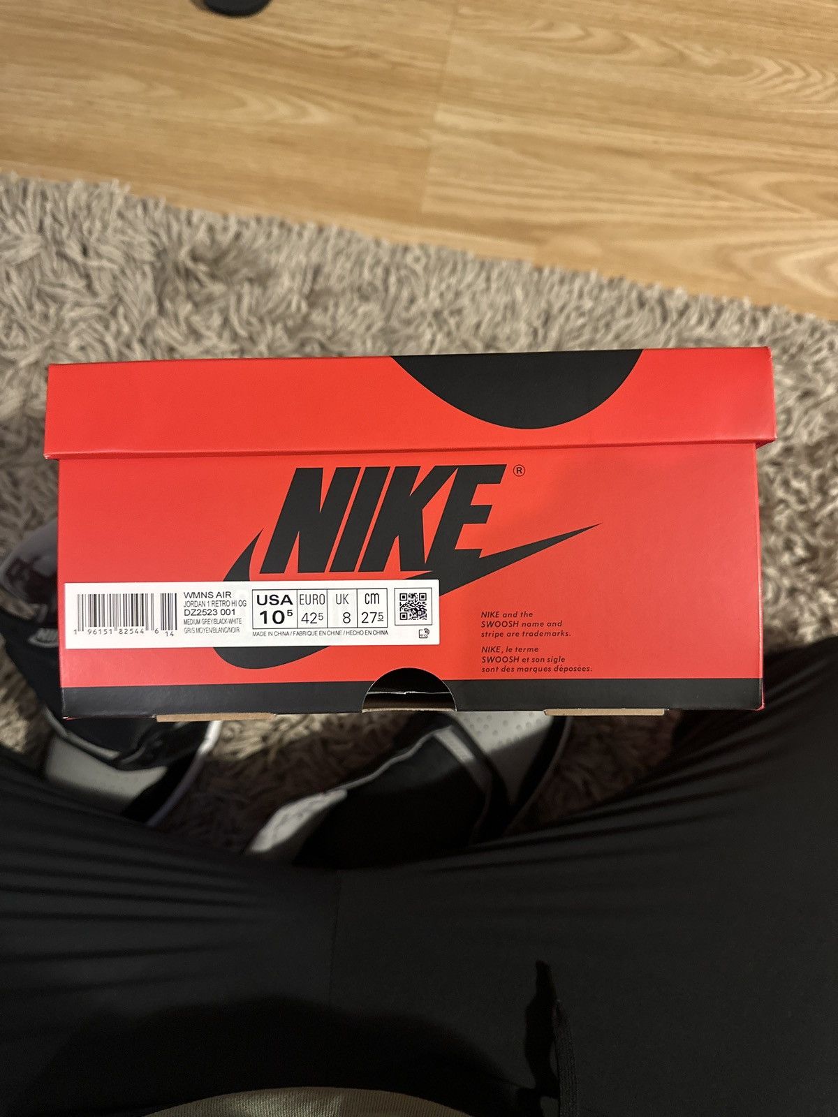 Jordan Brand × Nike wmns air jordan 1 retro hi og Size US 10.5 / IT 40.5 - 2 Thumbnail
