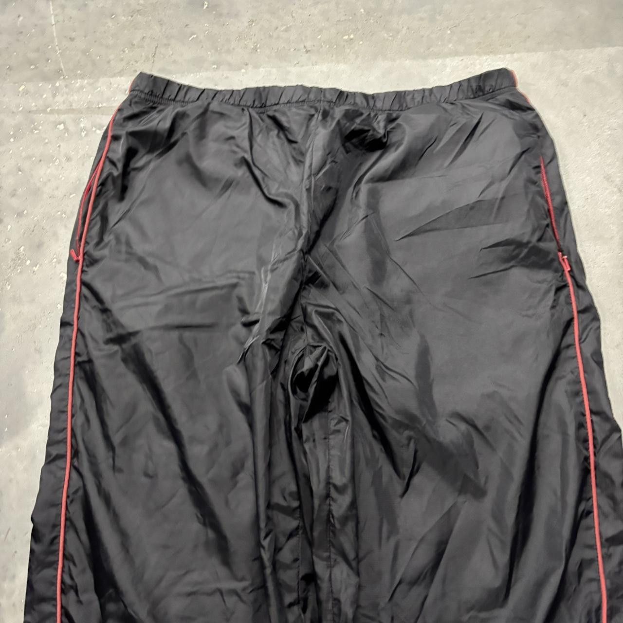 Japanese Brand × Vintage Crazy Vintage Y2K/2000s Black Red Streetwear Essential Track Pants! Size US 32 / EU 48 - 3 Thumbnail