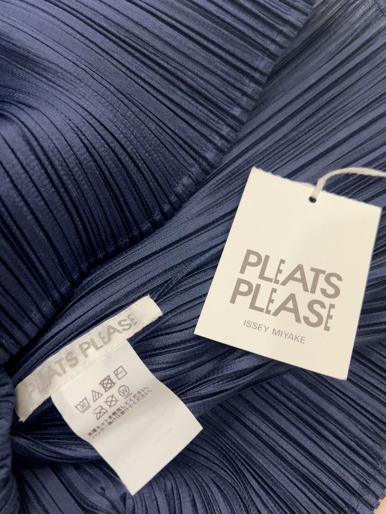 Issey Miyake Issey Miyake size:3 Blue round-neck short-sleeved shirt Size XS / US 0-2 / IT 36-38 - 4 Thumbnail