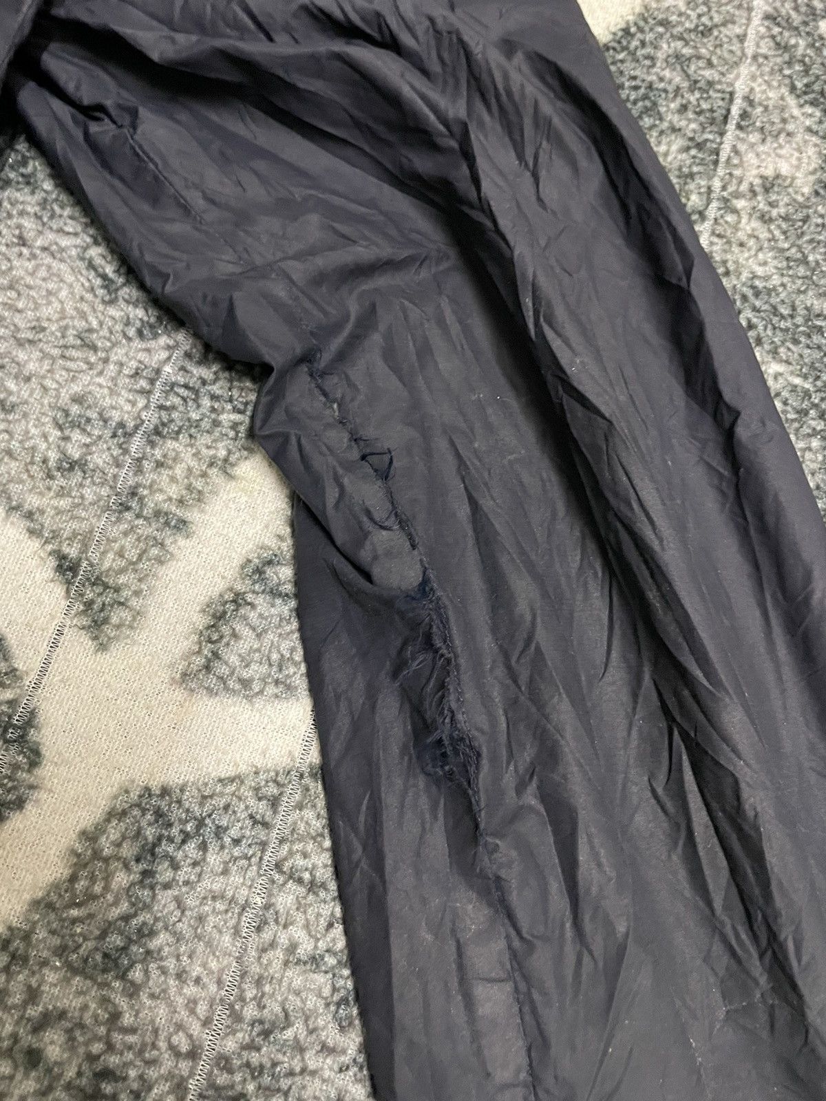 Burberry × Designer BURBERRY LONDON NYLON LIGHT JACKET Size US L / EU 52-54 / 3 - 13 Thumbnail