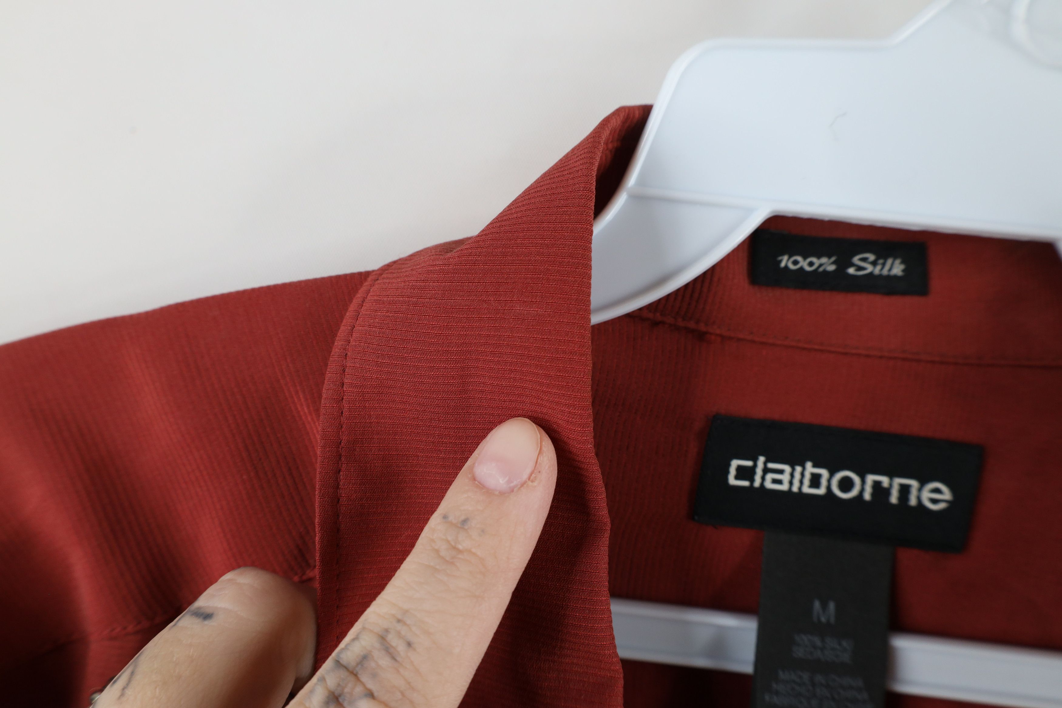 Vintage Vintage 90s Streetwear Ribbed Silk Short Sleeve Button Shirt Size US M / EU 48-50 / 2 - 6 Thumbnail