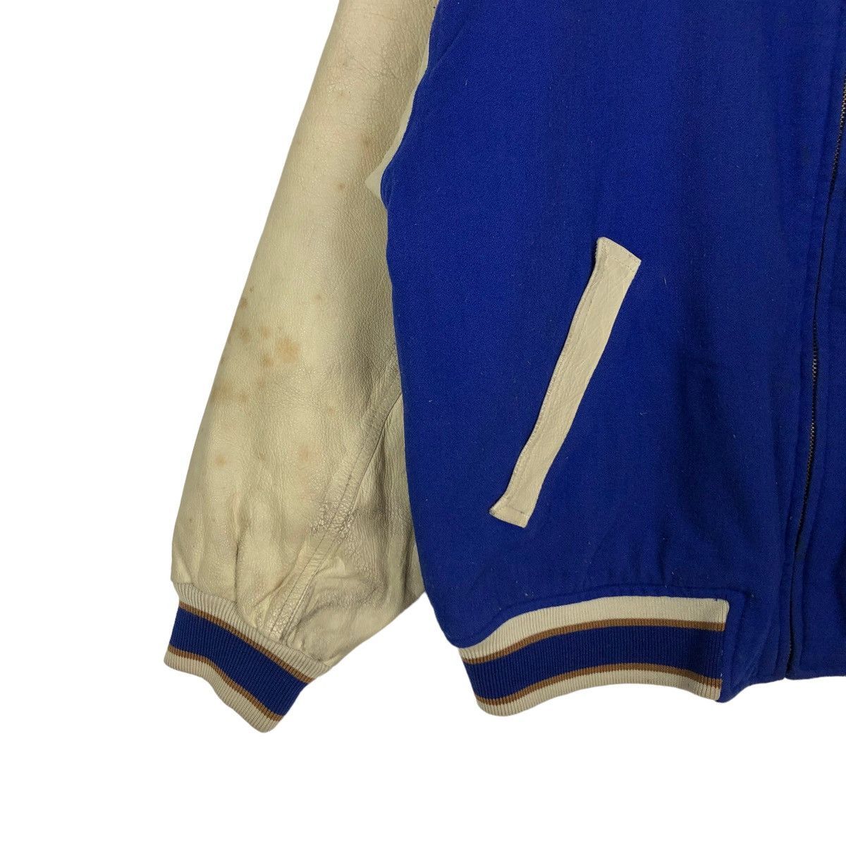 Guess 📌ACCEPT BINDING OFFER📌VINTAGE GUESS LEATHER VARSITY JACKET Size US L / EU 52-54 / 3 - 4 Thumbnail
