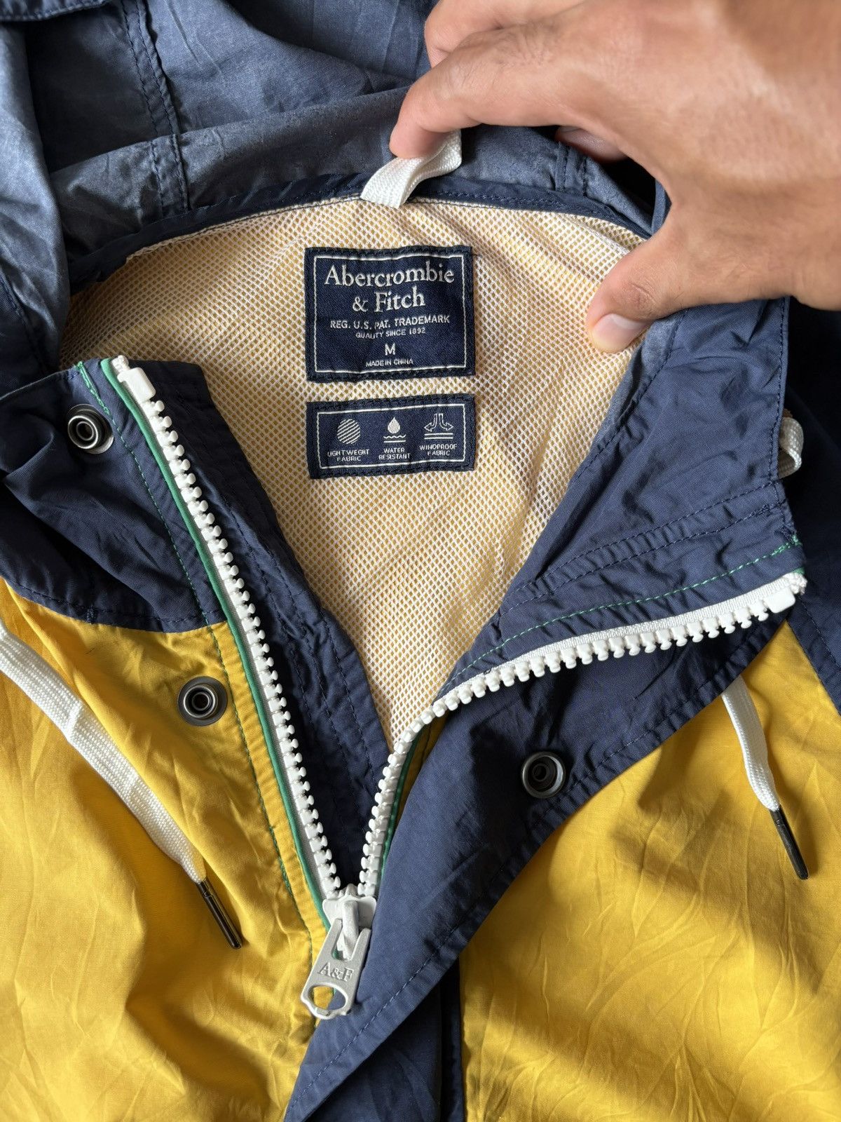 Abercrombie & Fitch Abercrombie & Fitch Jacket Blue Yellow Green Rain Wind Size US M / EU 48-50 / 2 - 10 Thumbnail