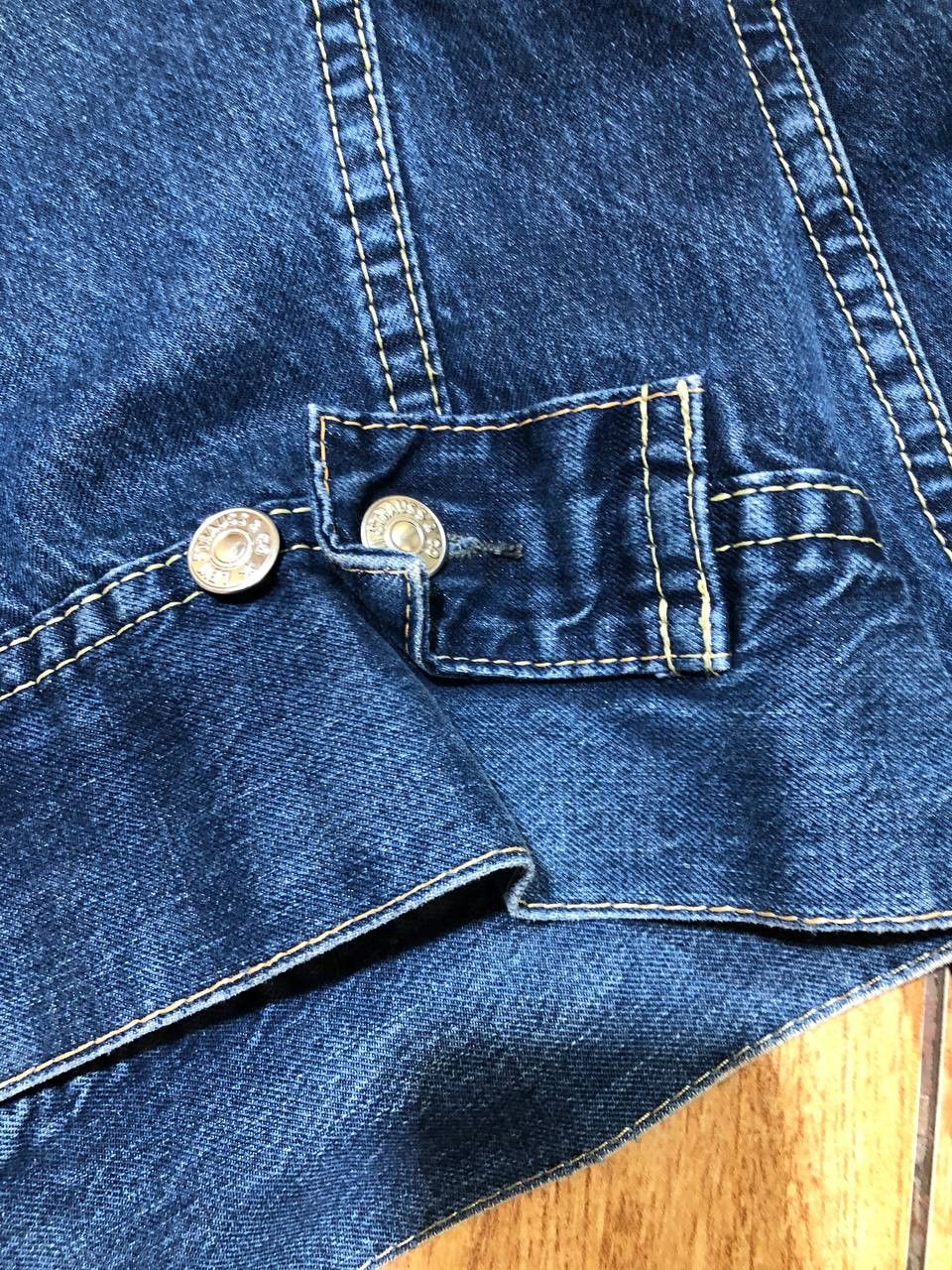 Levi's Levis Type 1 Trucker Denim Jacket Size L Iconic Jean Western Size US L / EU 52-54 / 3 - 15 Thumbnail