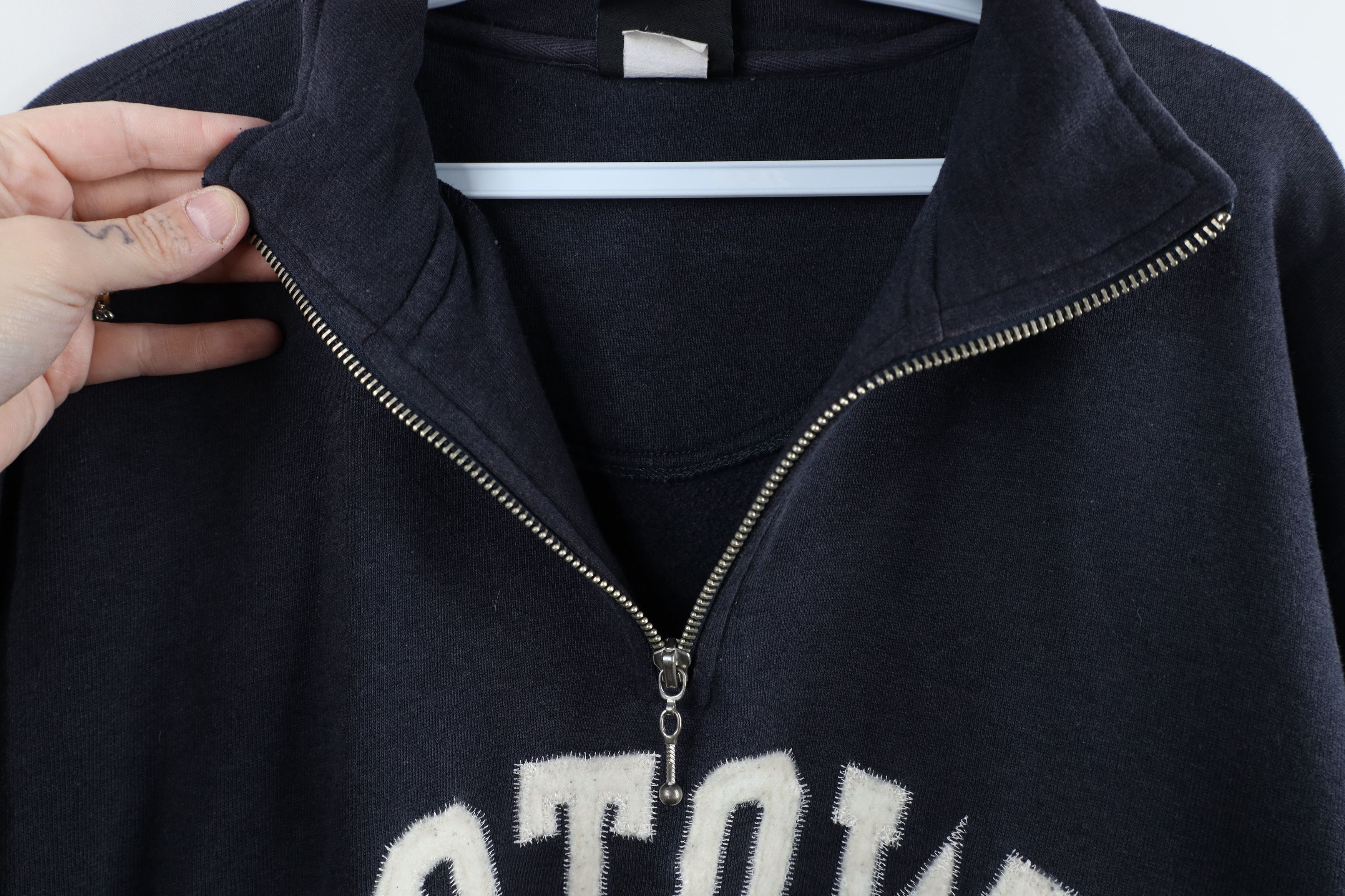 Vintage Vintage 90s Motown Cafe Las Vegas Half Zip Sweatshirt USA Size US XL / EU 56 / 4 - 9 Thumbnail