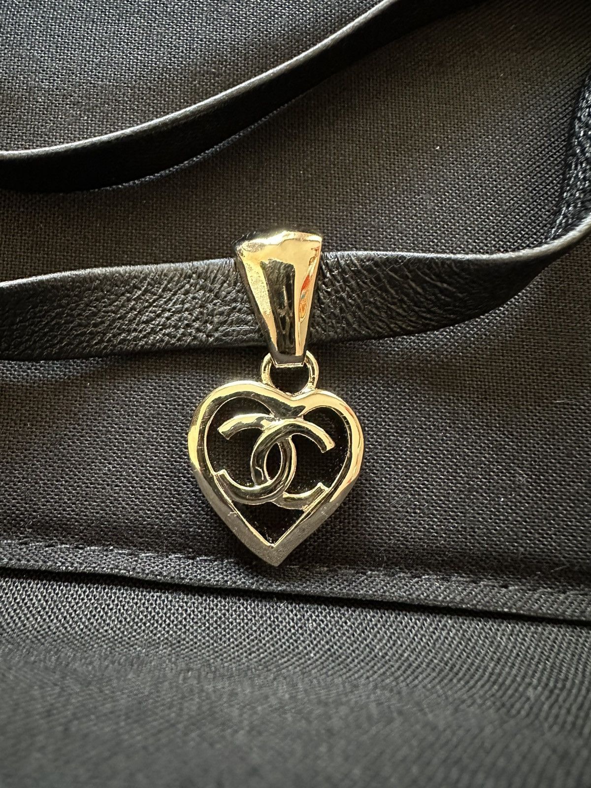 Chanel Chanel 22P Heart Choker/Necklace Size ONE SIZE - 3 Thumbnail
