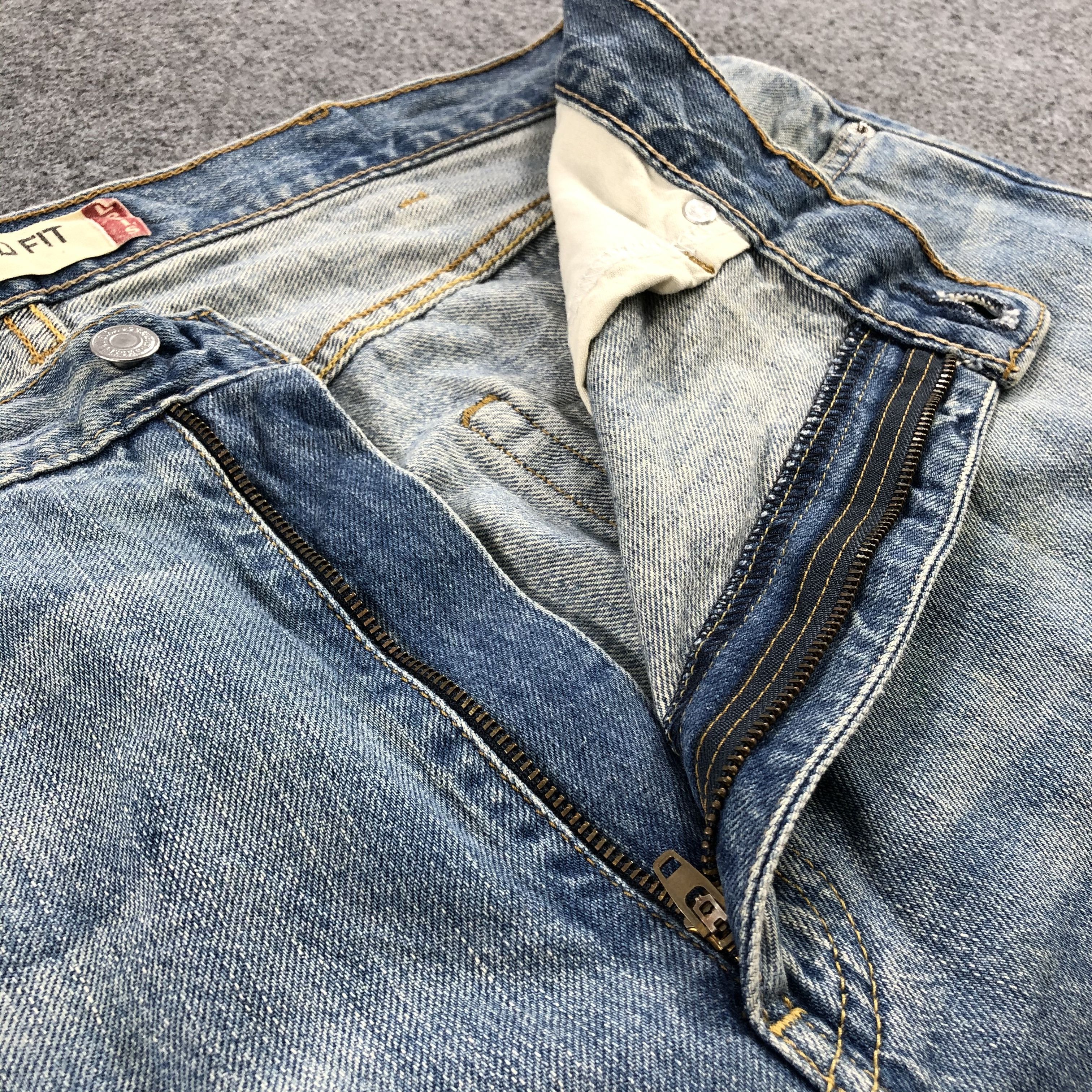 Levi's × Vintage Vintage Light Wash Levis 550 Jeans-JM1478 Size US 39 - 9 Thumbnail