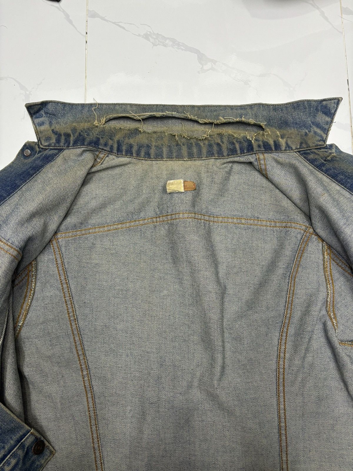 Levi's 🔥VINTAGE LEVIS 70505 BUTTON 52 DENIM TRUCKER JACKET Size US M / EU 48-50 / 2 - 18 Thumbnail