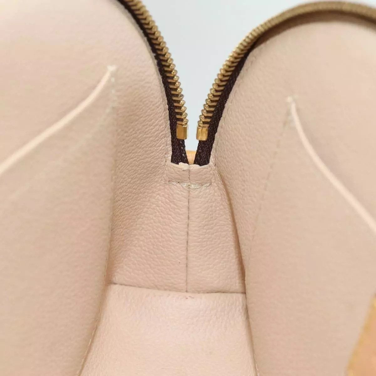 Louis Vuitton LOUIS VUITTON Monogram Pochette Cosmetic GM Cosmetic Pouch Size ONE SIZE - 5 Thumbnail