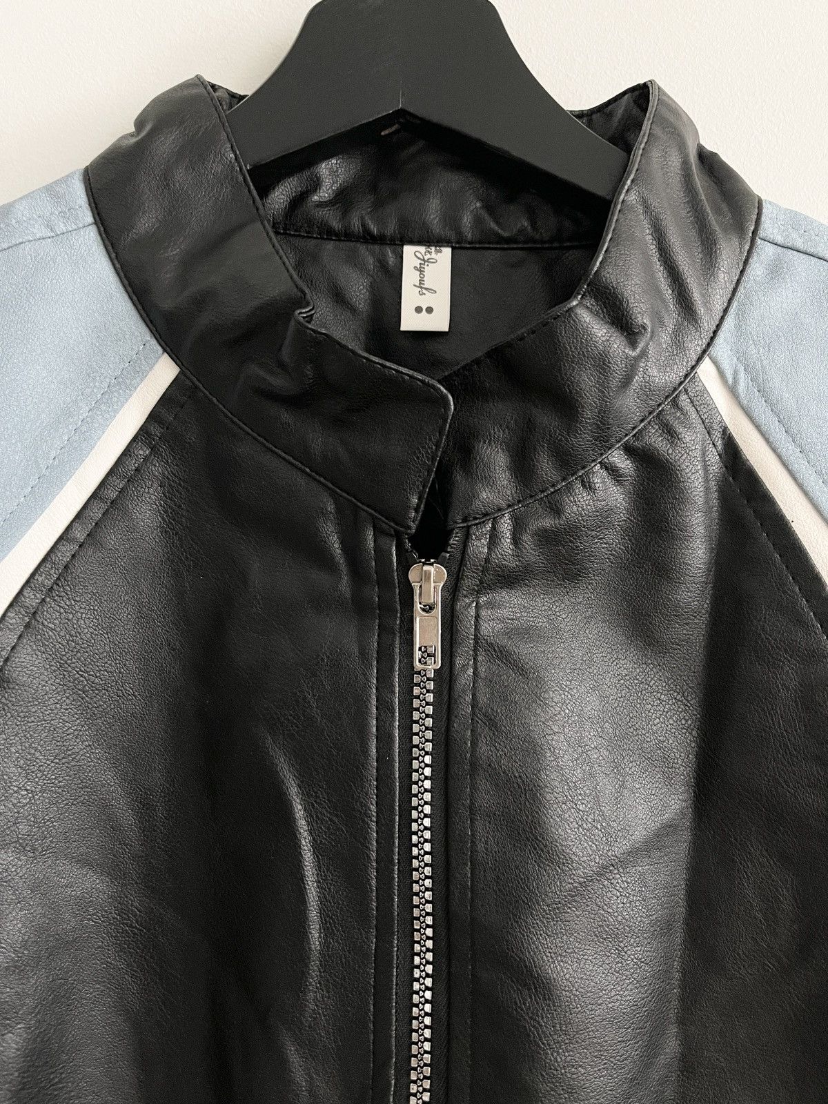 Vintage STEAL! Y2K Japan Anime Character Biker Leather Jacket (L) Size US L / EU 52-54 / 3 - 4 Thumbnail