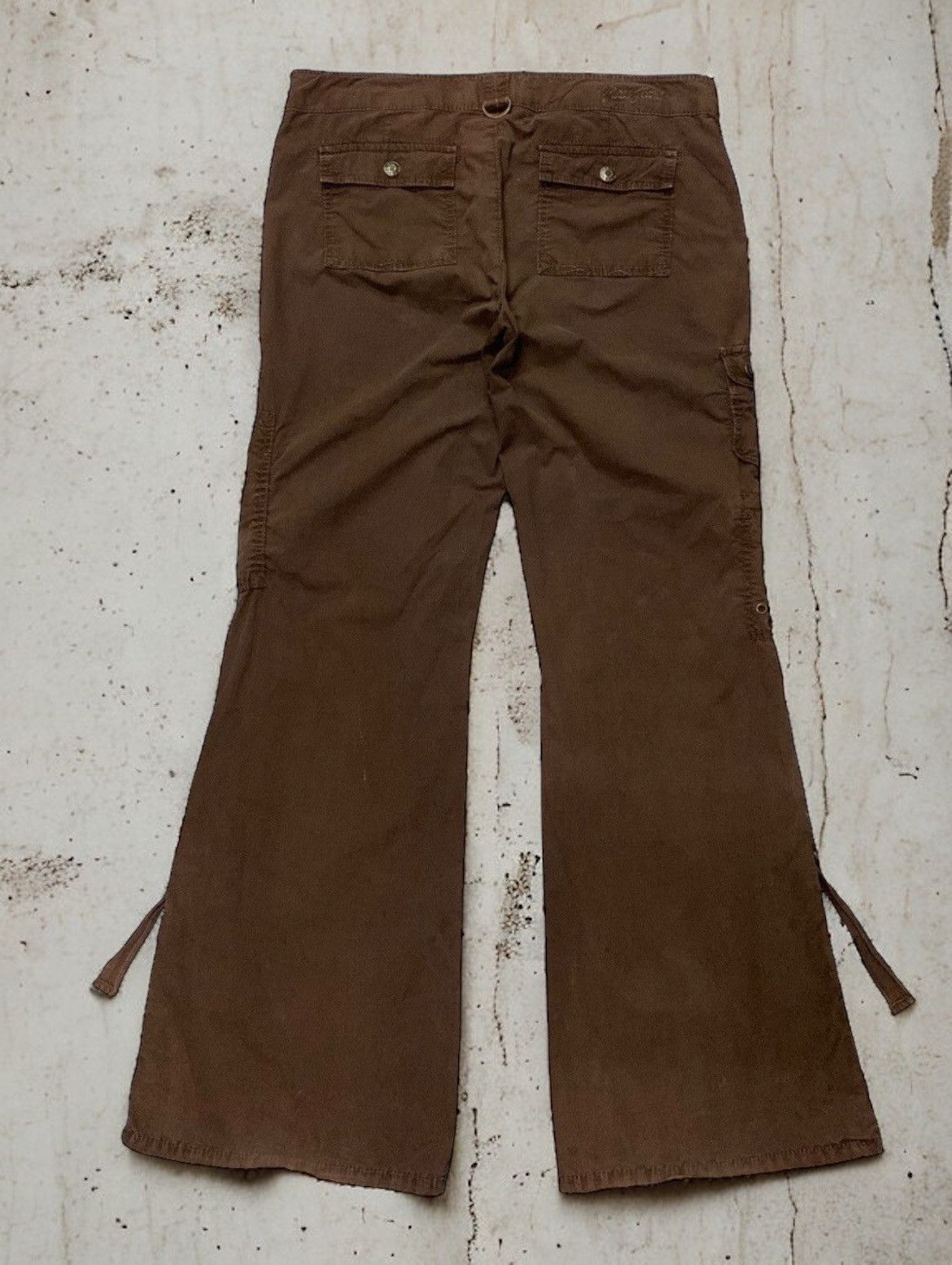 Guess × Vintage Vintage Guess Flared Brown Cargo Pants Size US 33 - 2 Thumbnail