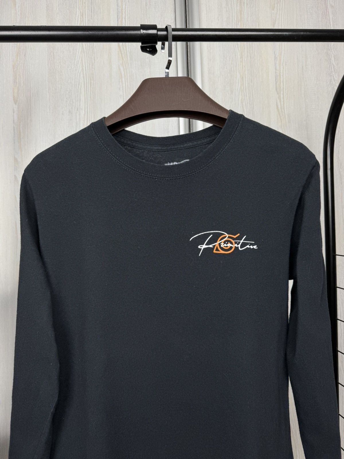 Anime Primitive Skateboarding X Naruto Long Sleeve big logo Tee Size US S / EU 44-46 / 1 - 4 Thumbnail