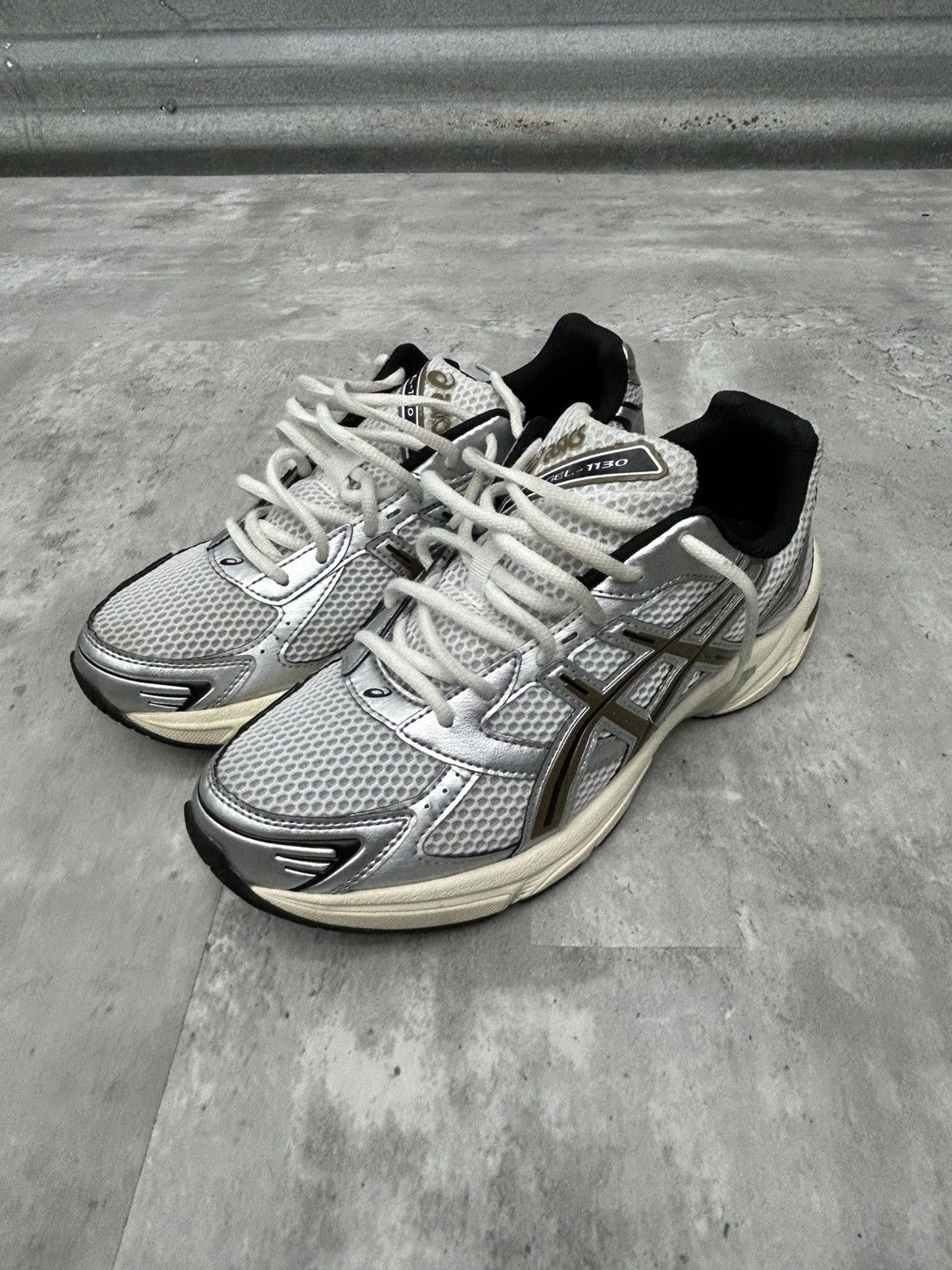 Asics Asics gel 1130 Size US 9 / EU 42 - 2 Thumbnail