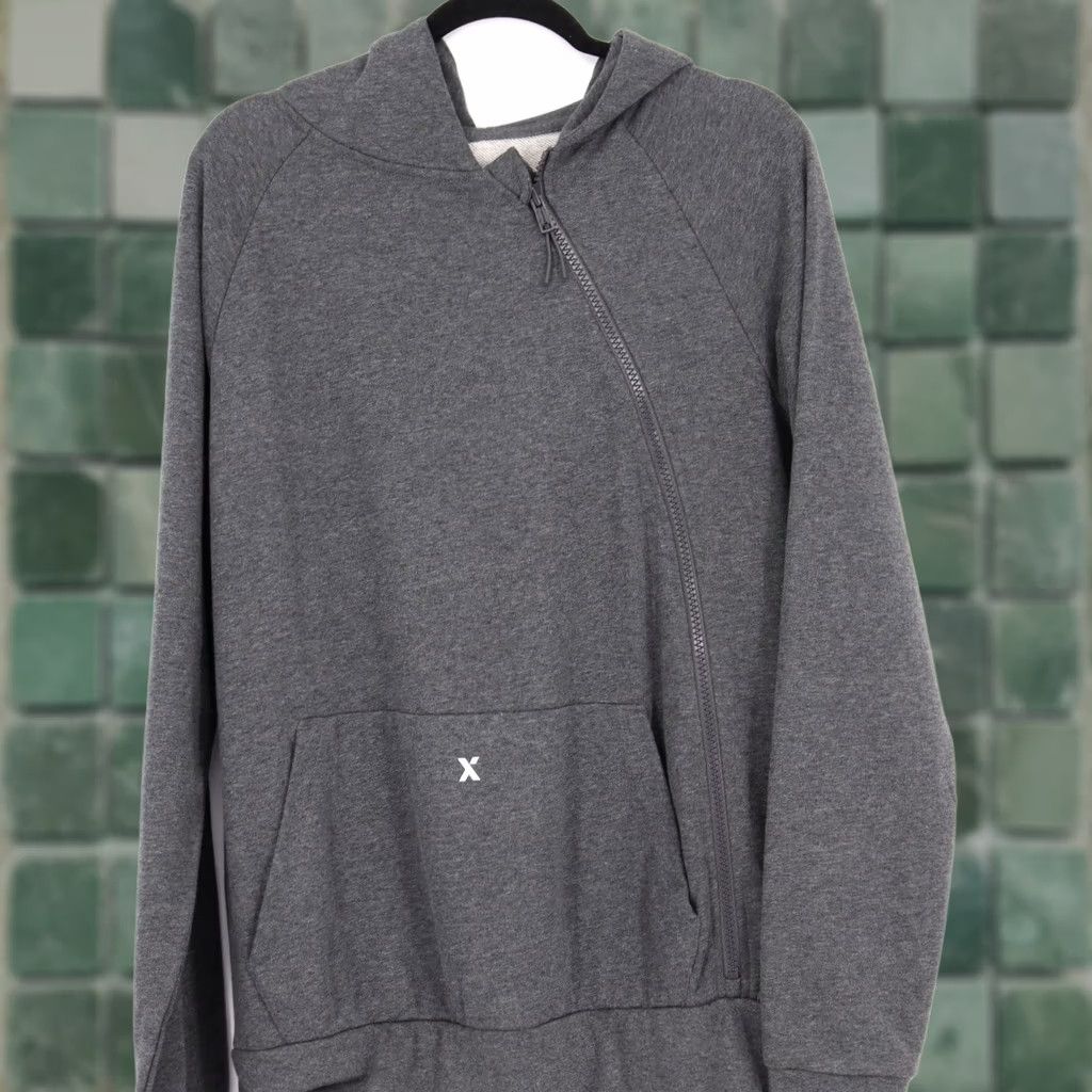 Vintage TUXY The Summer Suit Mens Jumpsuit Hoodie Shorts Fleece Charcoal Black Size M Crew Neck Zip Pocket Set Size US M / EU 48-50 / 2 - 1 Thumbnail