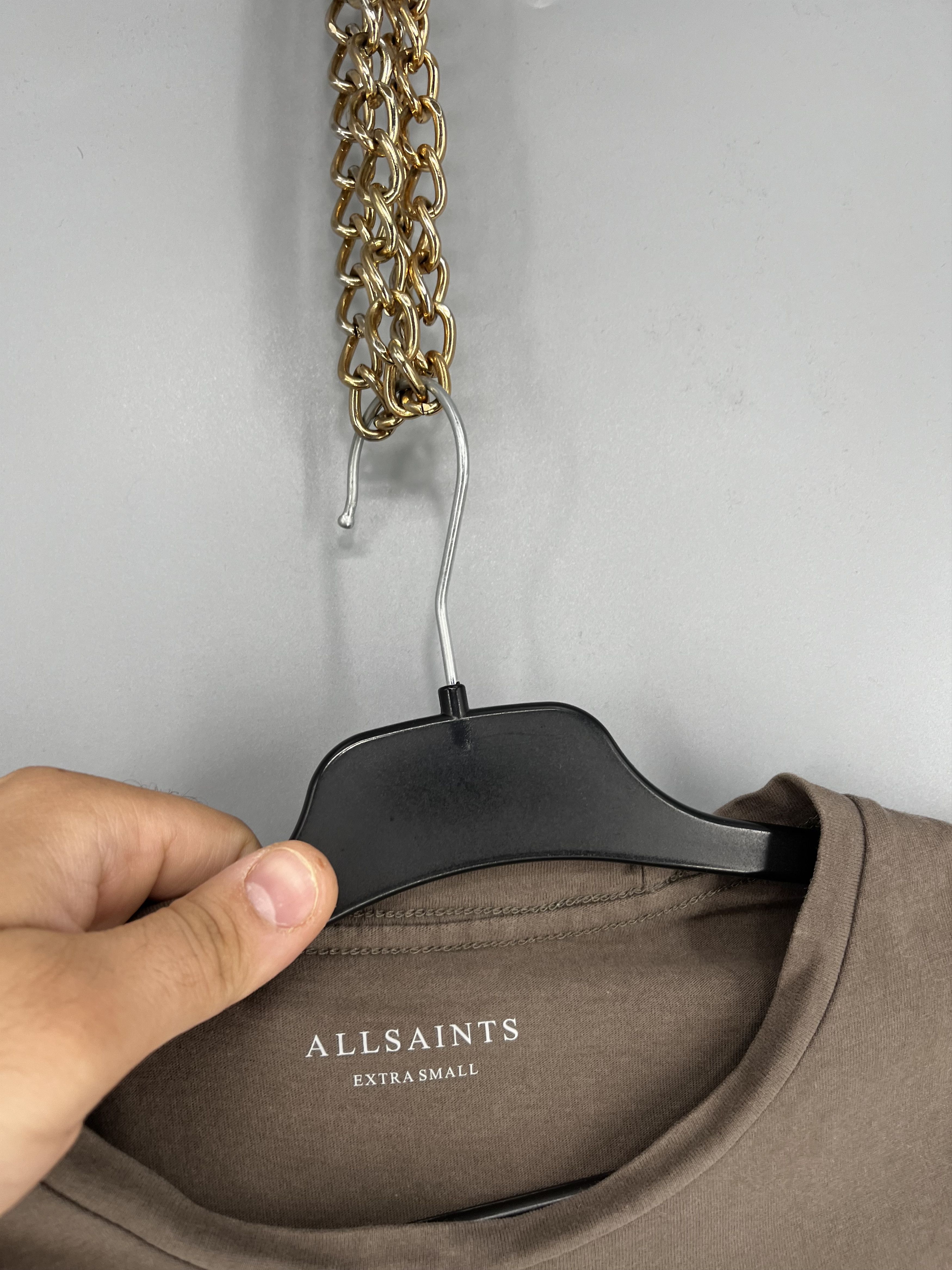 Allsaints Vintage Basic Allsaints Mini Logo Basic Tee Old Money Size US XS / EU 42 / 0 - 7 Thumbnail