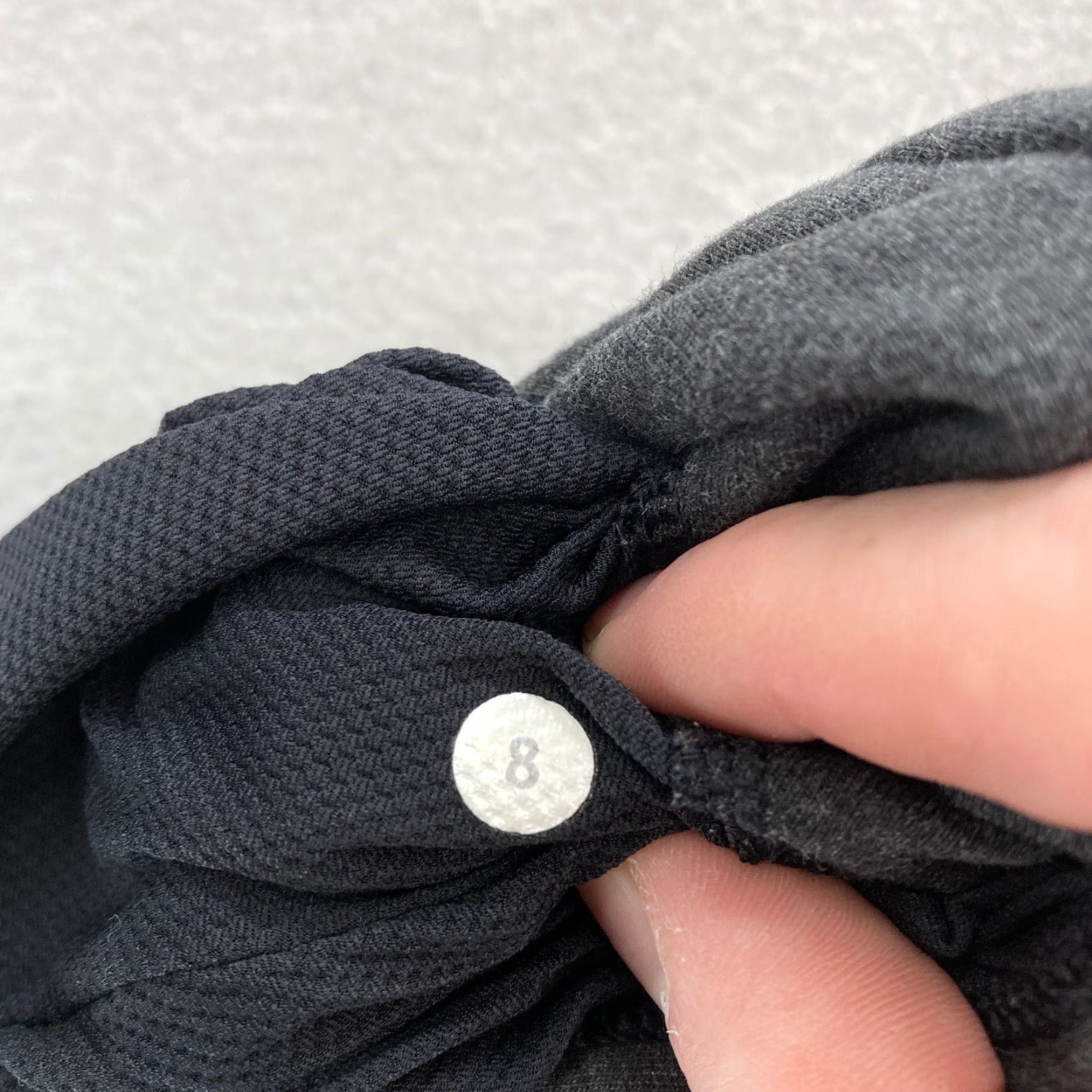 Lululemon Lululemon No Sweat Jogger Sweatpants Women 8 Gray Stretch Drawstring Side Zip Jogger Pants Regular Inseam 27 in Black? Gray Size 30" / US 8 / IT 44 - 5 Thumbnail