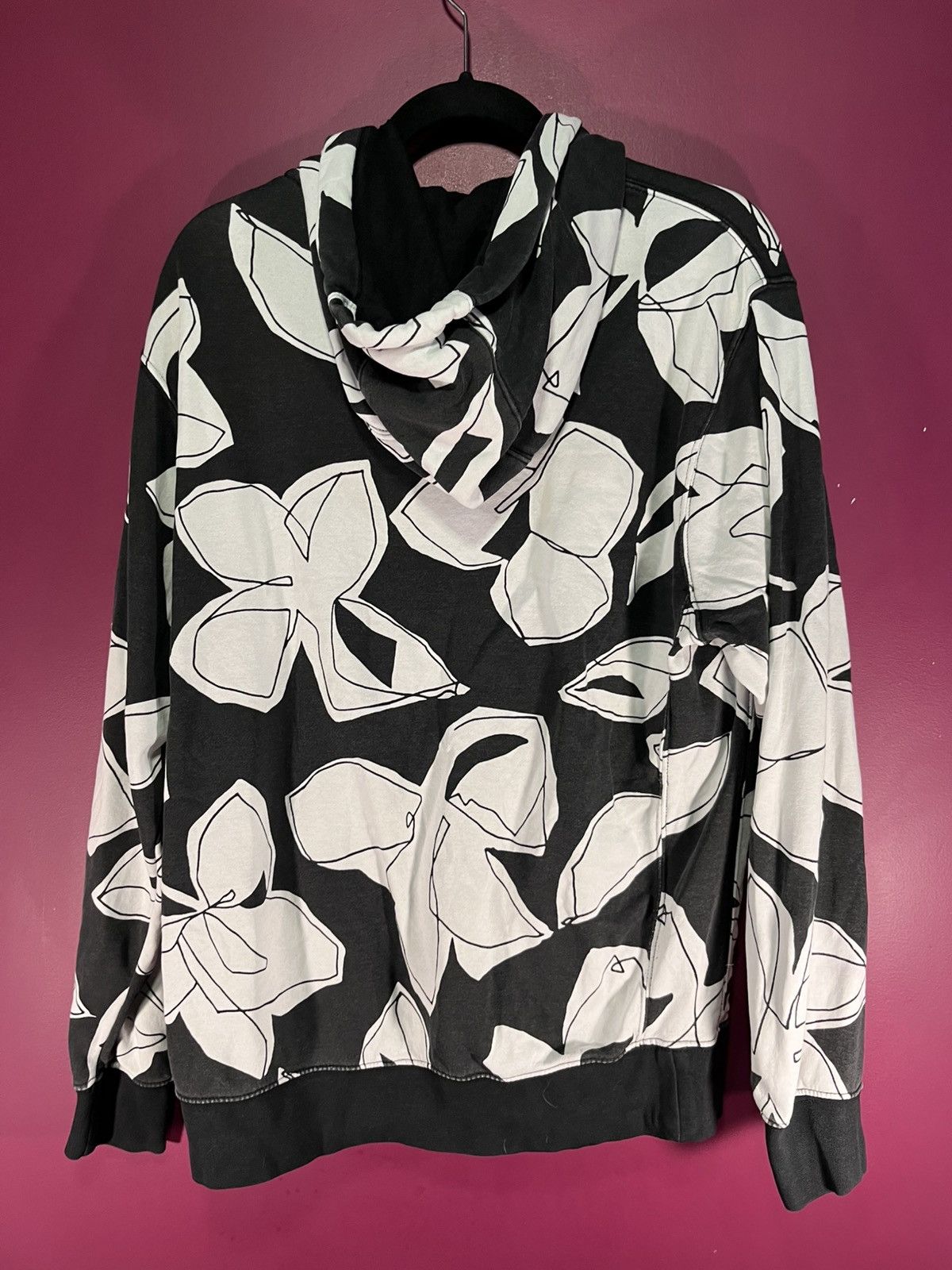 Nike Nike floral drawing zip up Size US L / EU 52-54 / 3 - 5 Thumbnail