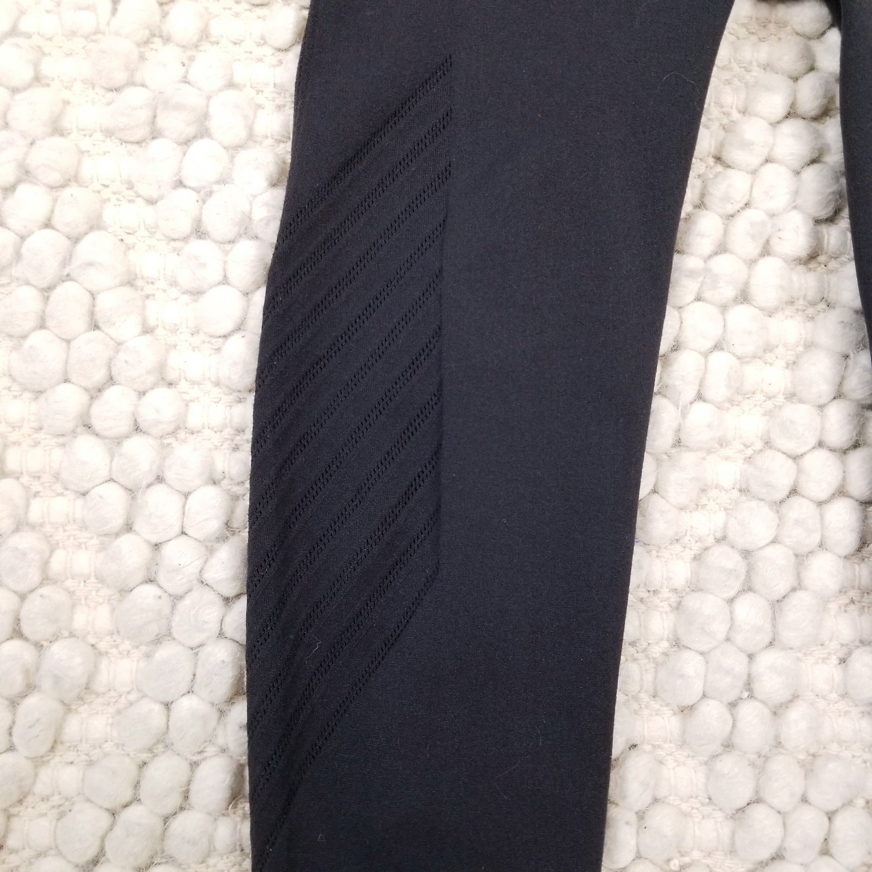 Lululemon Enlighten Crop Sz Small Size 27" / US 4 / IT 40 - 2 Thumbnail