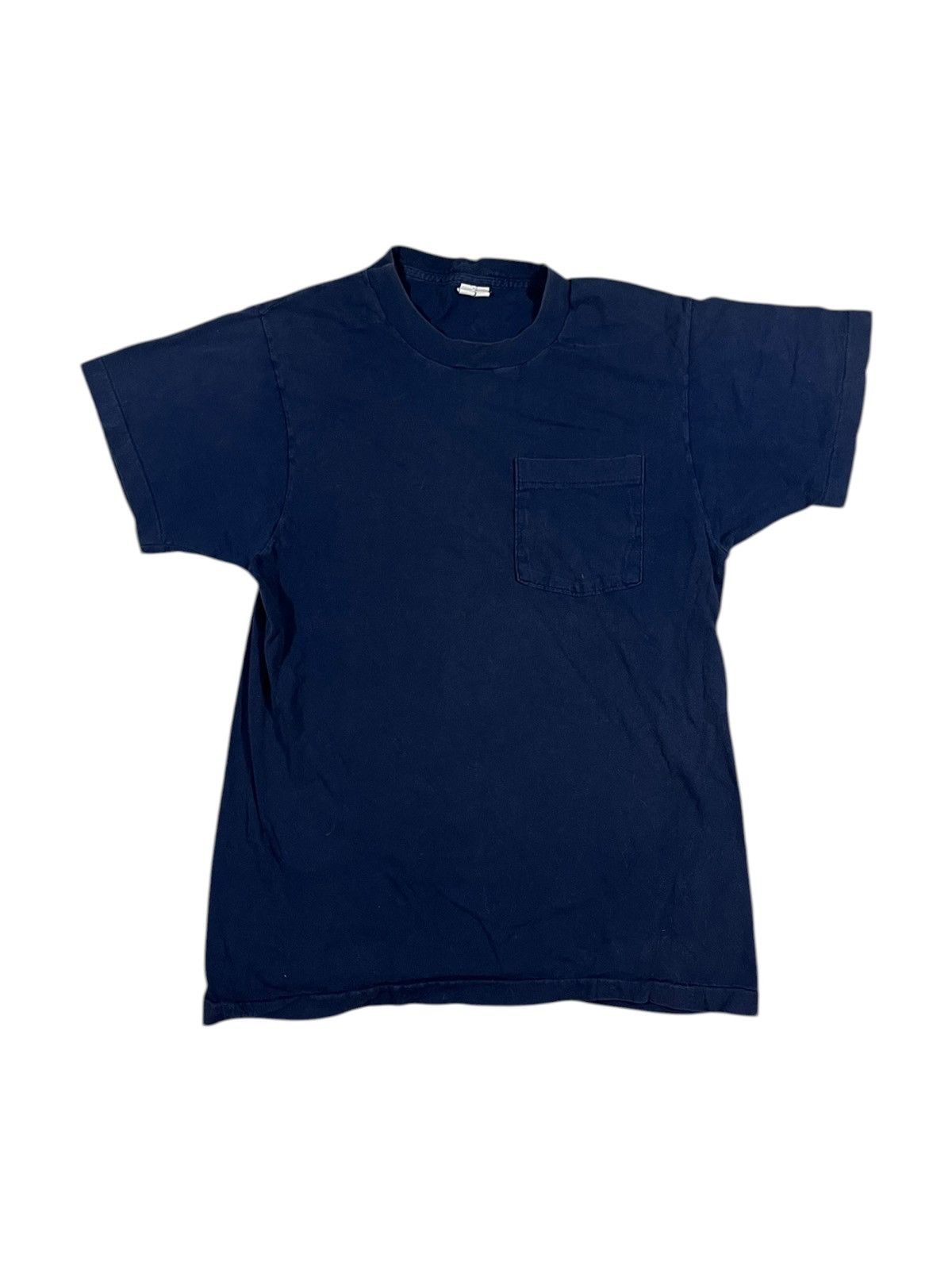 Vintage Vintage 90s Navy Blue Faded Blank Pocket T Shirt Size US M / EU 48-50 / 2 - 1 Thumbnail