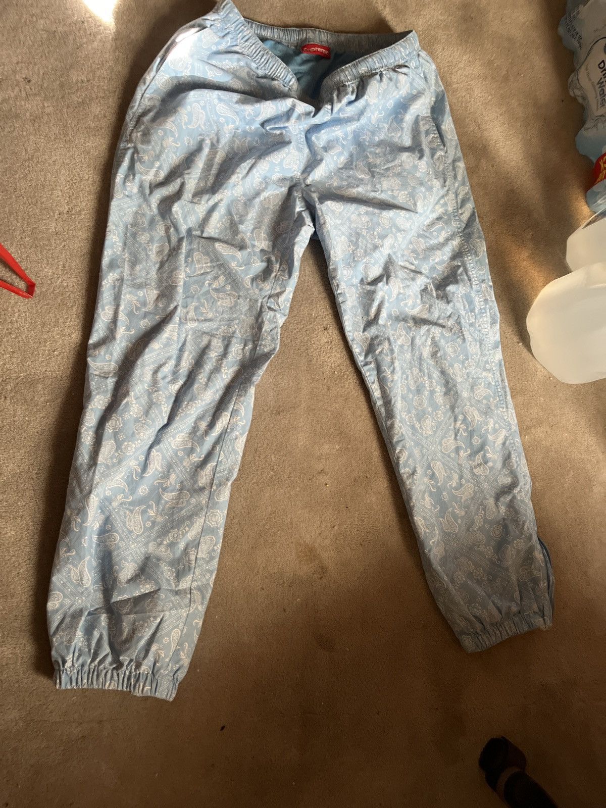 Supreme Blue bandanna supreme sweatpants Size US 32 / EU 48 - 7 Thumbnail