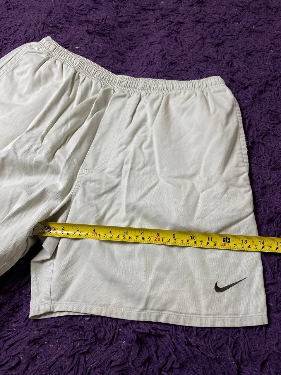 Nike shorts white NIKE Y2K logo Vintage size L streetwear Size US 34 / EU 50 - 11 Thumbnail