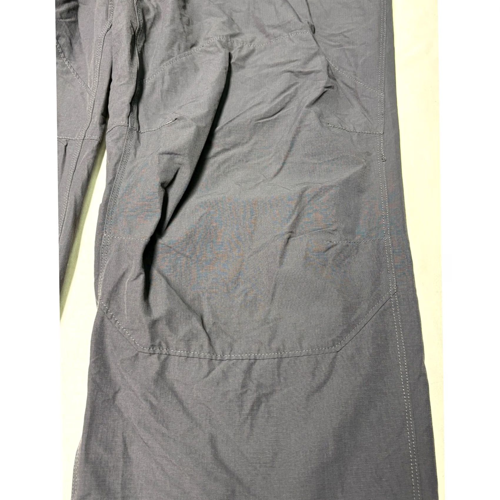 The North Face VINTAGE? No. Size US 33 - 2 Thumbnail