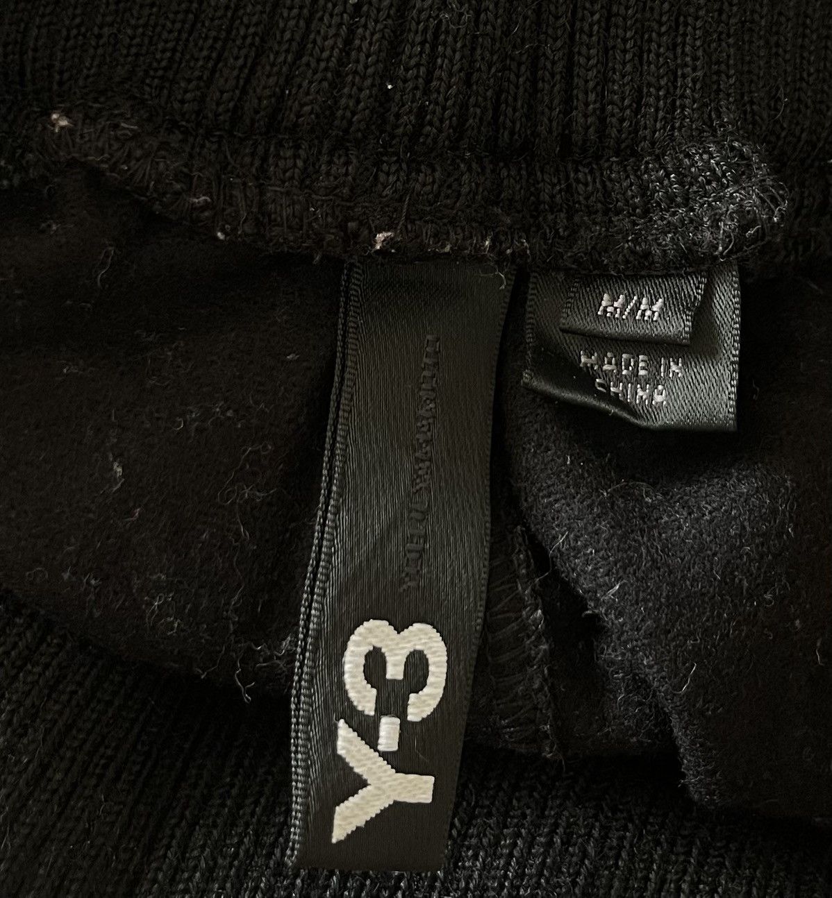 Yohji Yamamoto Yohjii yamamoto y-3 multipockets cargo black sweatpants Size US 30 / EU 46 - 4 Thumbnail