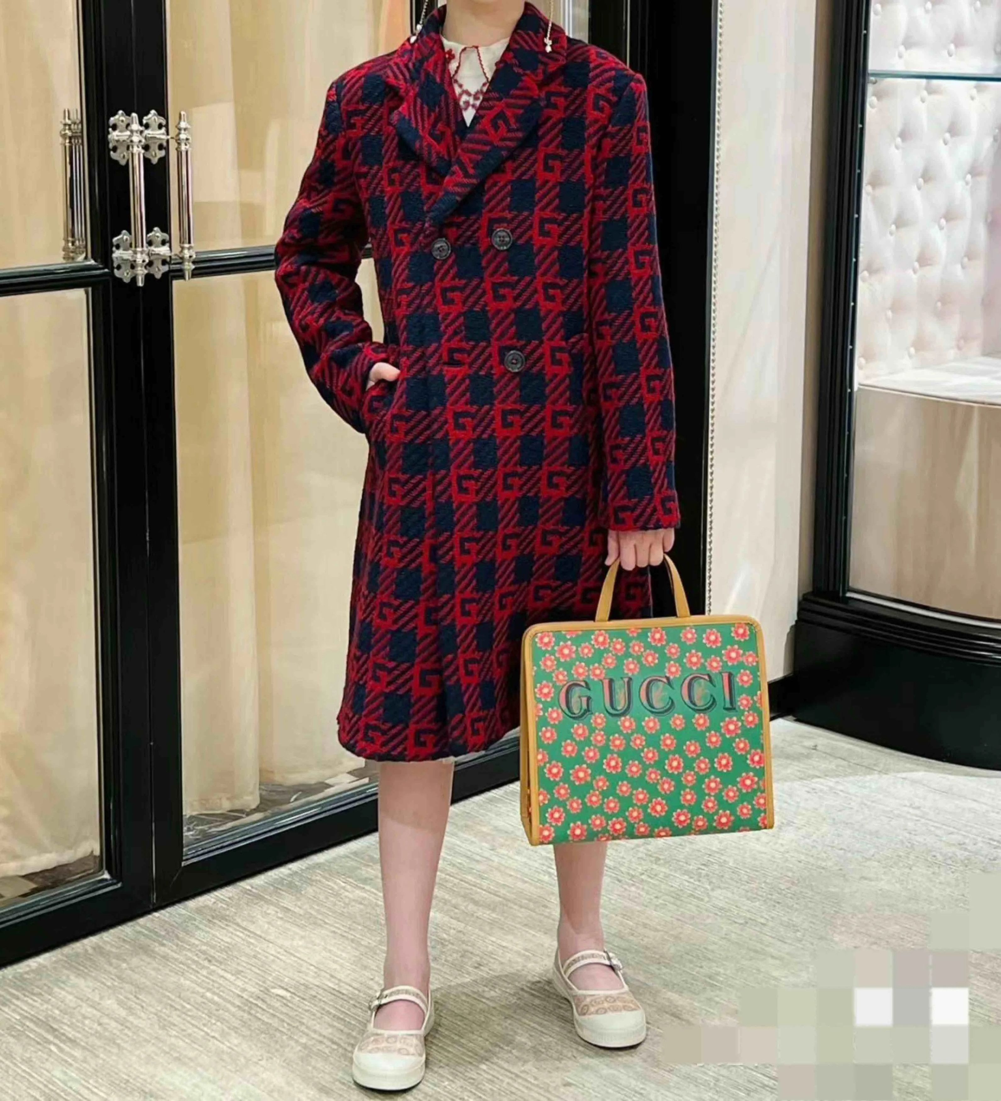 Gucci GUCCI Color-Blocked Plaid Letter Print Coat Size S / US 4 / IT 40 - 1 Thumbnail