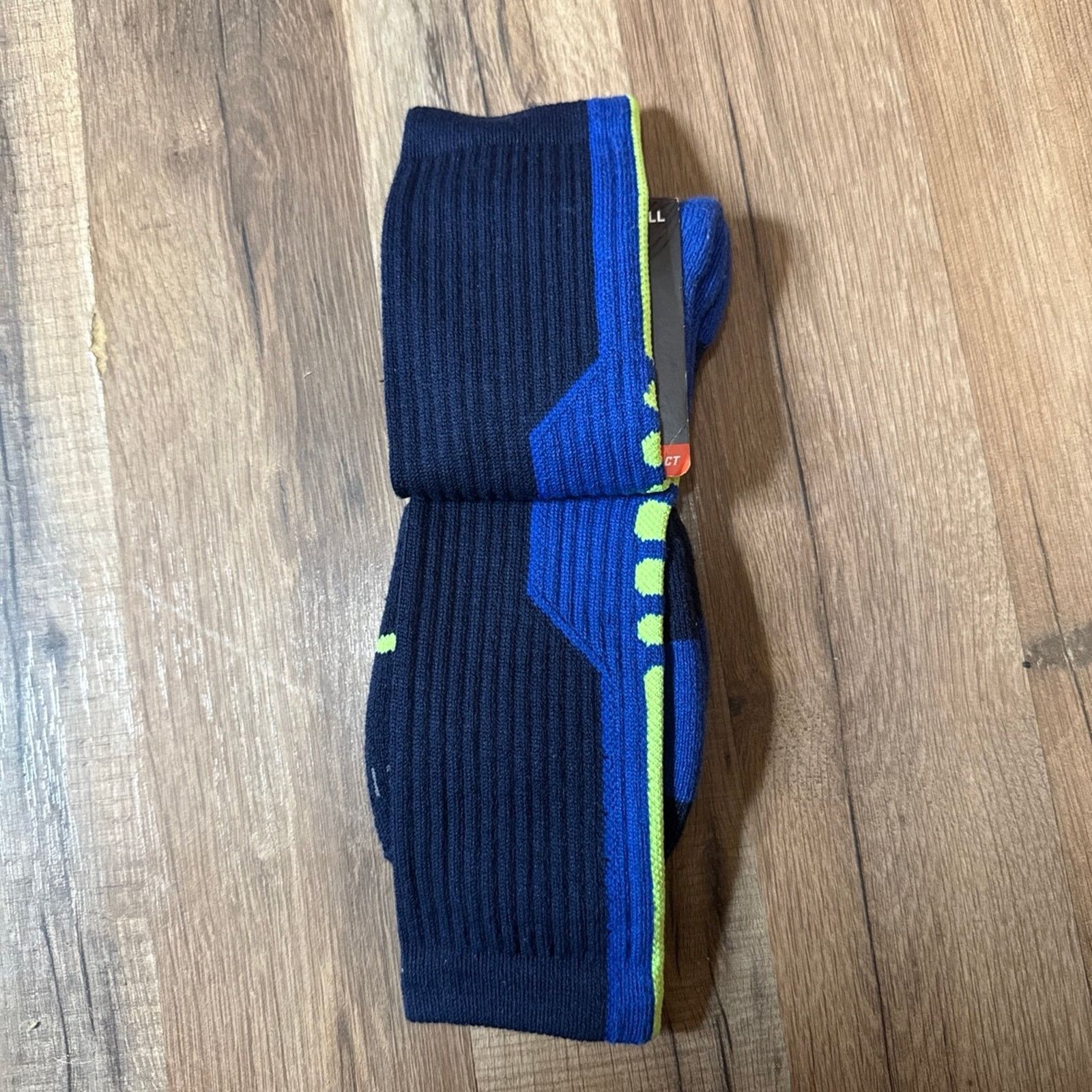 Nike 2012 Nike KD Elite Cushioned Basketball Dri-Fit Crew Socks Size ONE SIZE - 2 Thumbnail