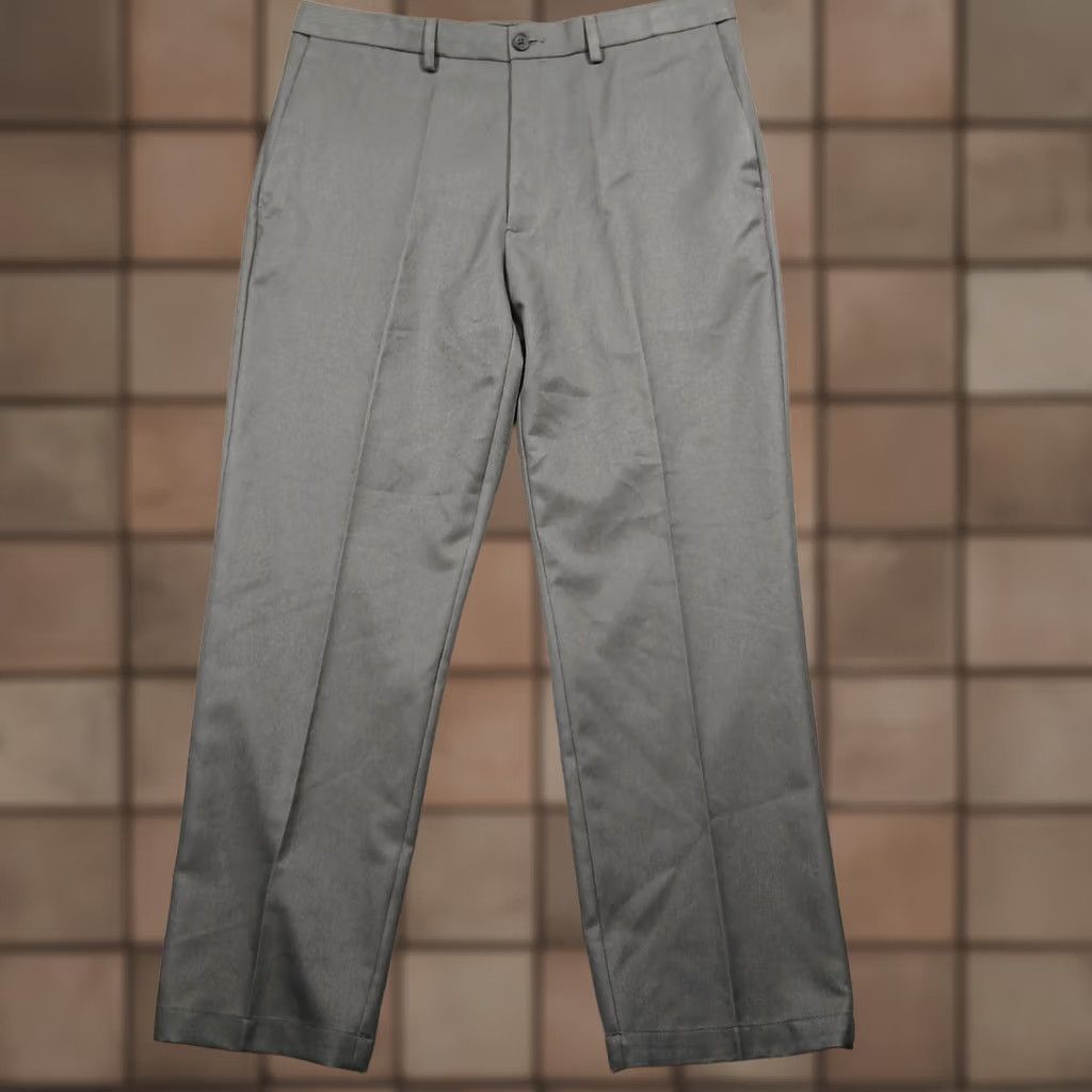Haggar Haggar Cool 18 Classic Fit Dress Pants Men 38x31 Gray Polyester Dress Pants Wrinkle Resistant Flat Front Button Zip Workwear Formal 38 Mens Size US 38 / EU 54 - 1 Thumbnail