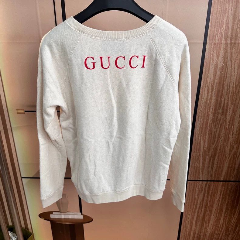 Gucci Gucci White Princess Snow White Round Neck Trover Sweatshir Size US S / EU 44-46 / 1 - 2 Thumbnail