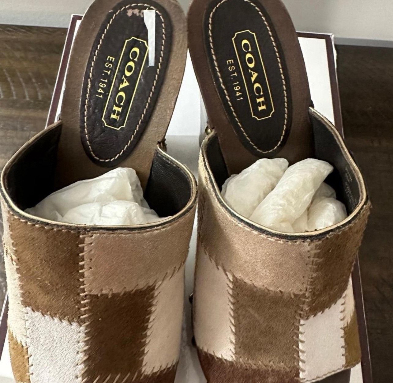 Coach New Coach Patchwork Suede Vintage clog Size US 8.5 / IT 38.5 - 2 Thumbnail