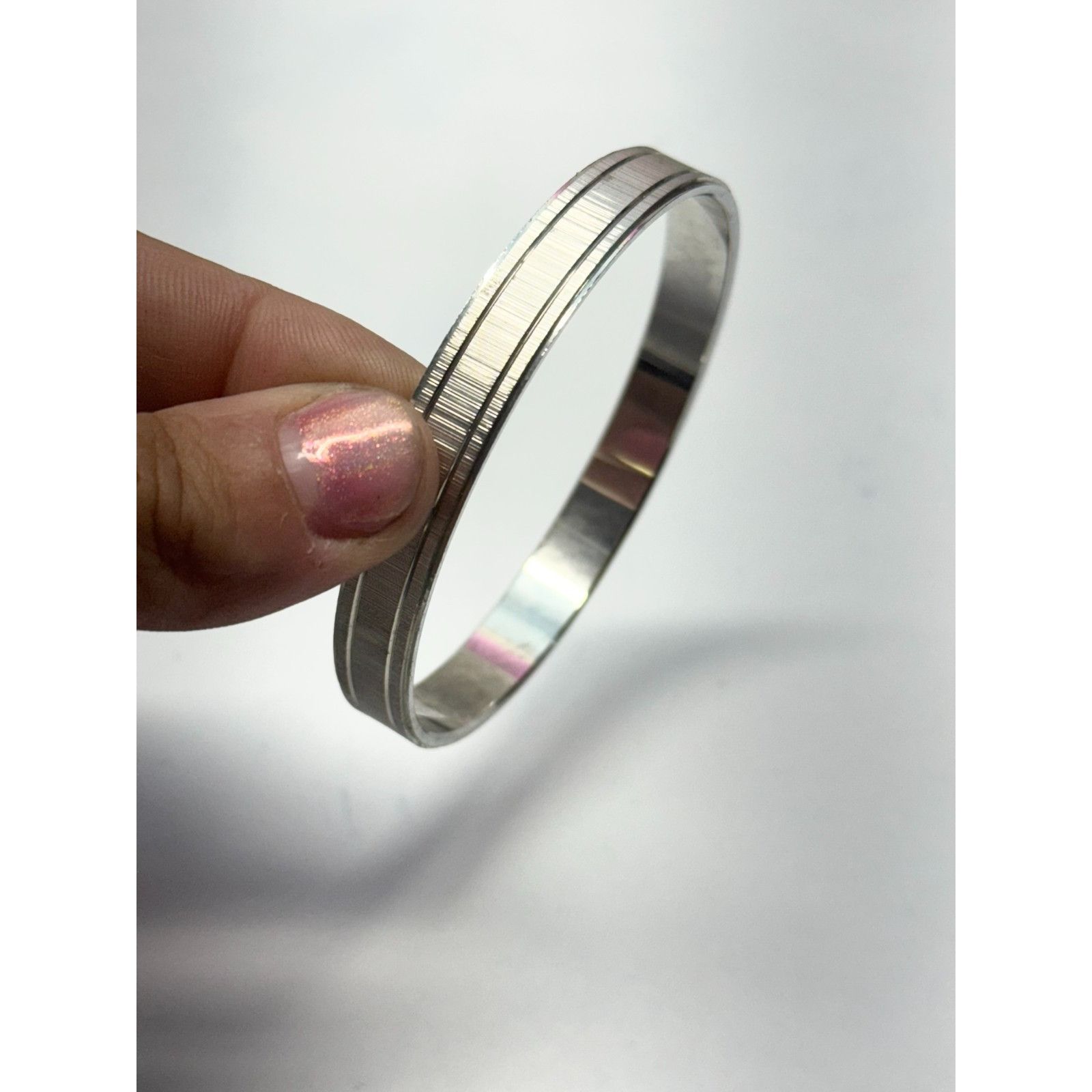 Vintage Vintage silver brushed bangle bracelet Size ONE SIZE - 3 Thumbnail