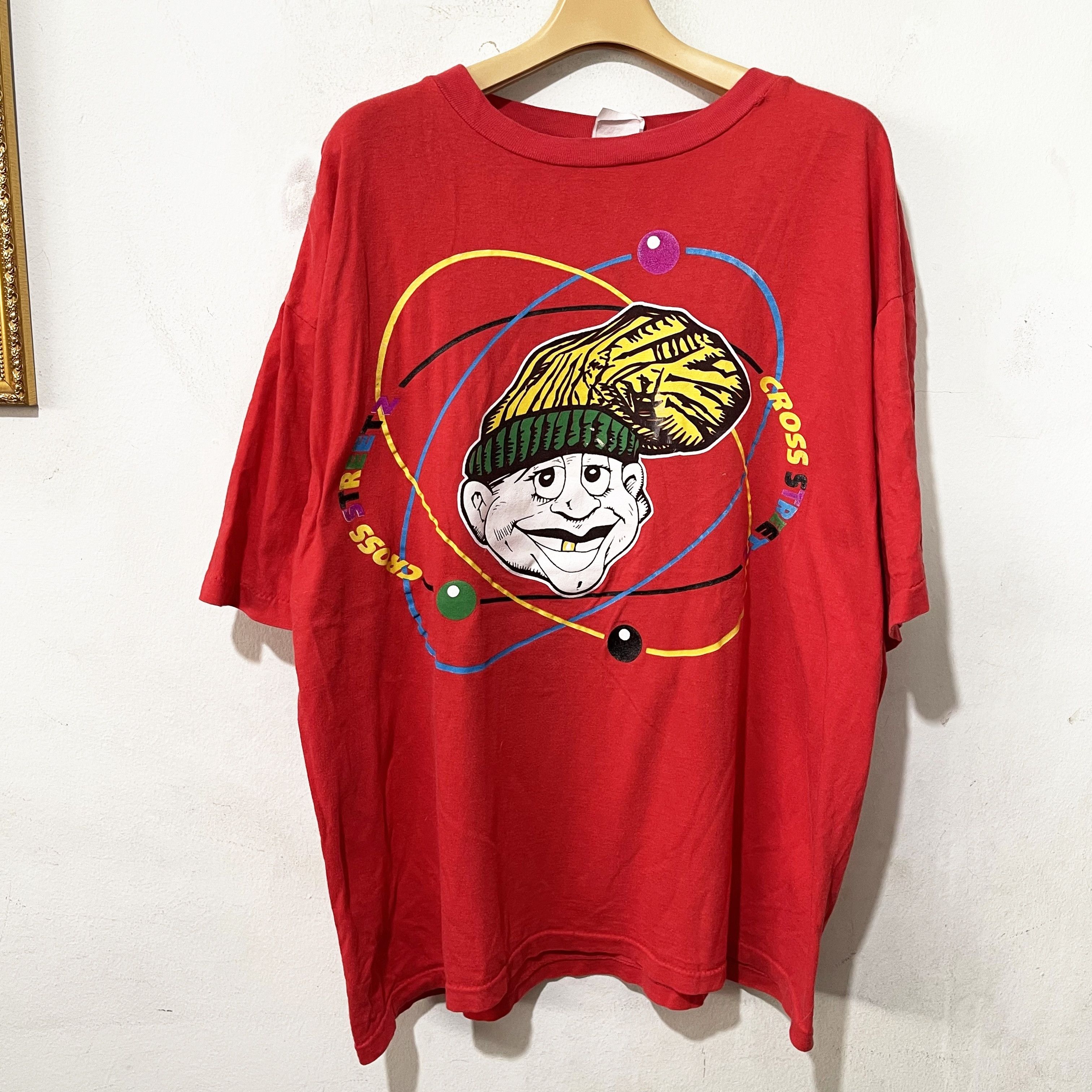 Vintage Vintage 90s Crossfire Atomic Cartoon T-Shirt Size US XL / EU 56 / 4 - 1 Thumbnail