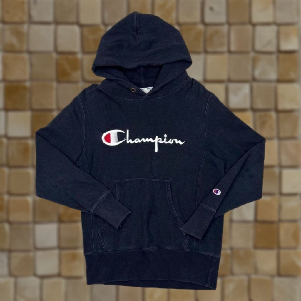Champion Vintage Champion Reverse Weave Classic Embroidered Spellout Hoodie Mens XS Navy Size US XS / EU 42 / 0 - 1 Thumbnail